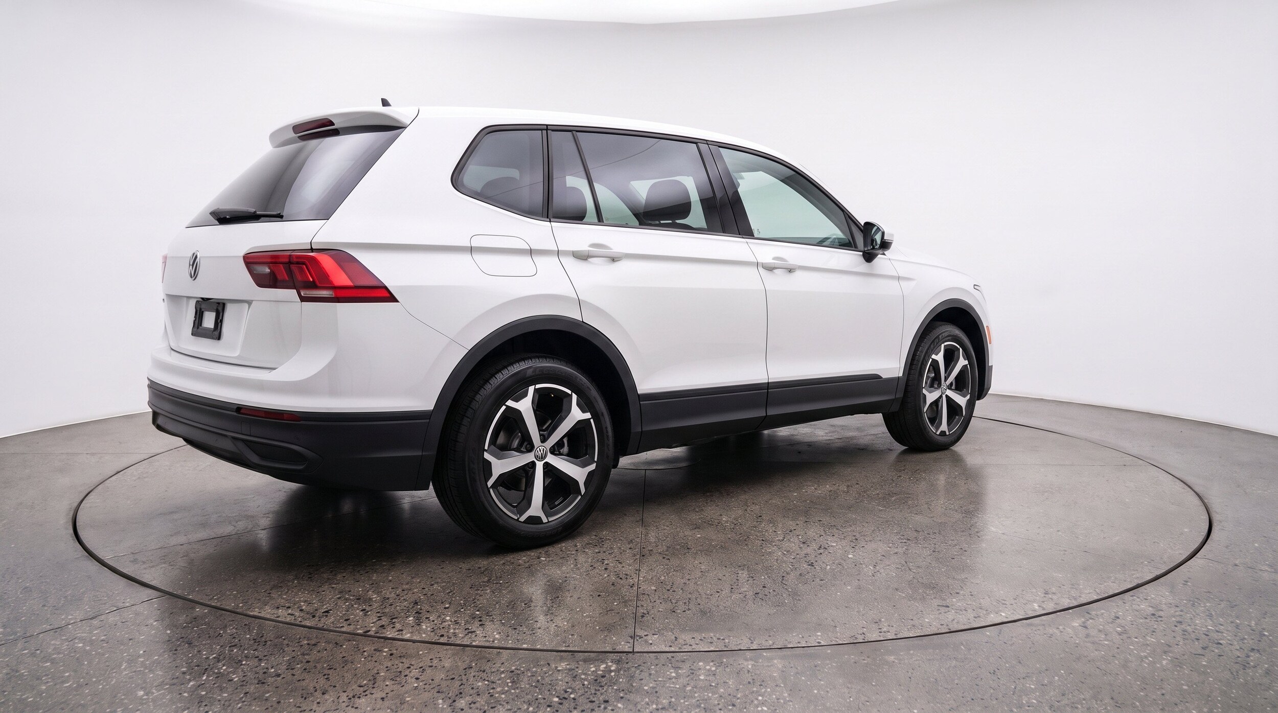 Thumbnail: 2026 Volkswagen Tiguan - 9