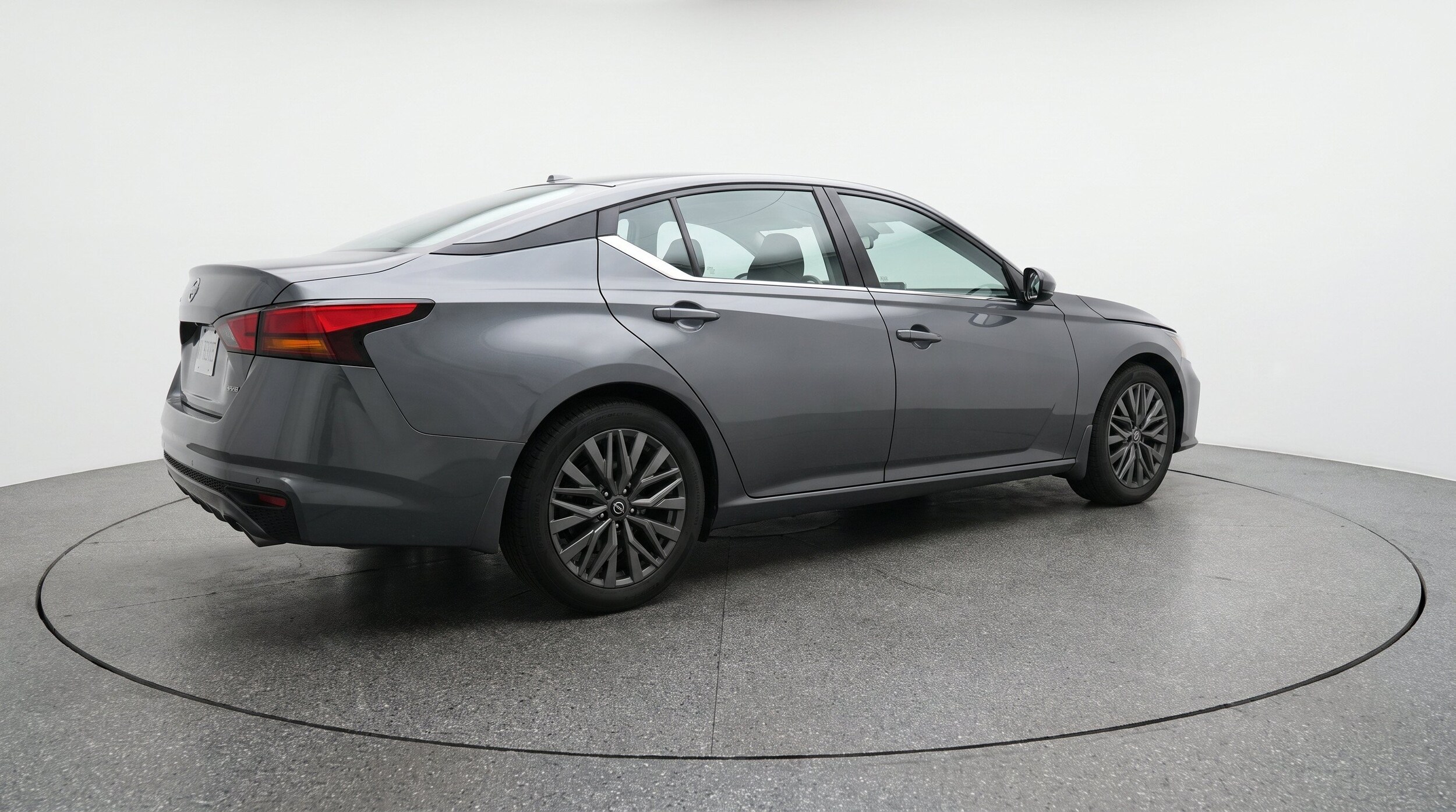 Thumbnail: 2025 Nissan Altima - 9