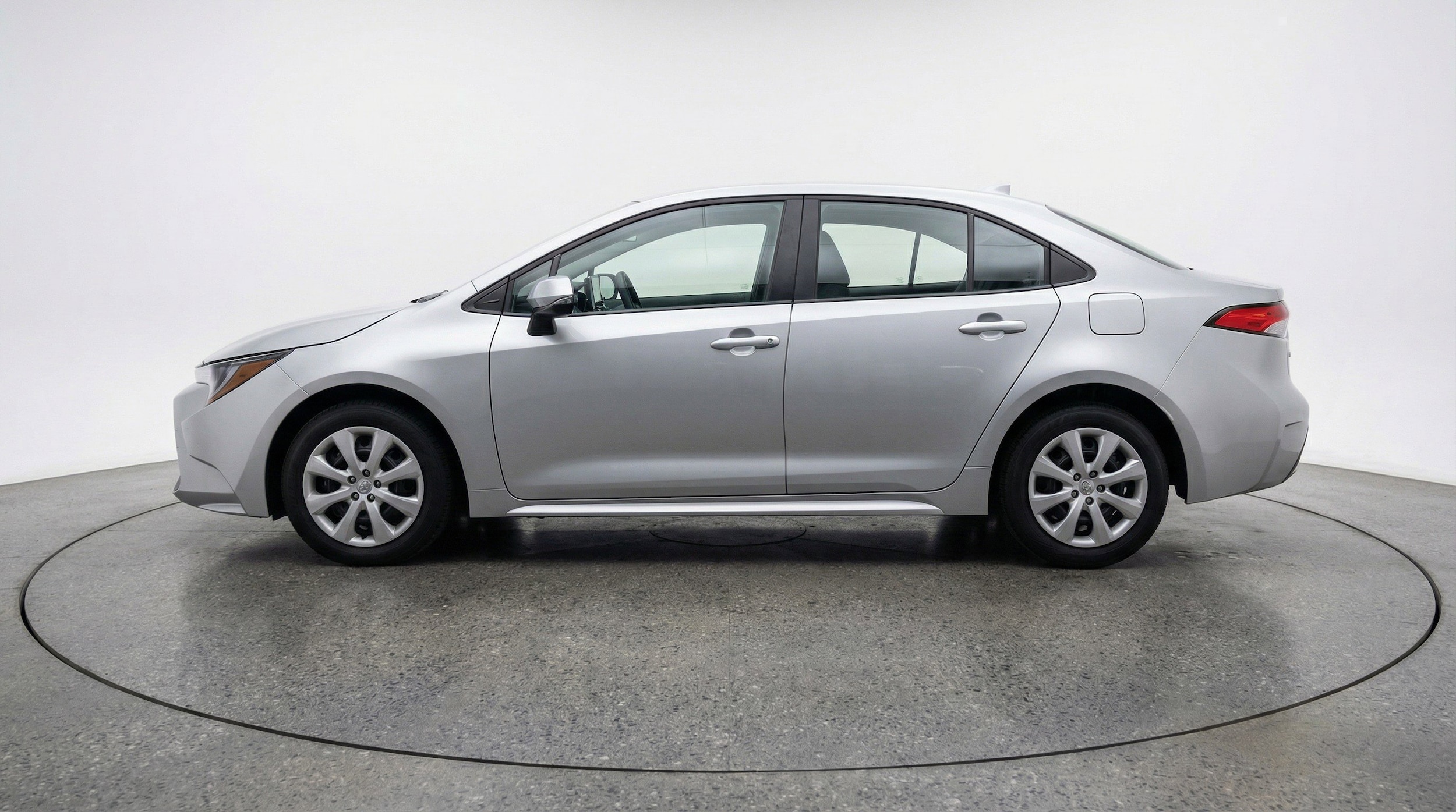 Thumbnail: 2025 Toyota Corolla - 5