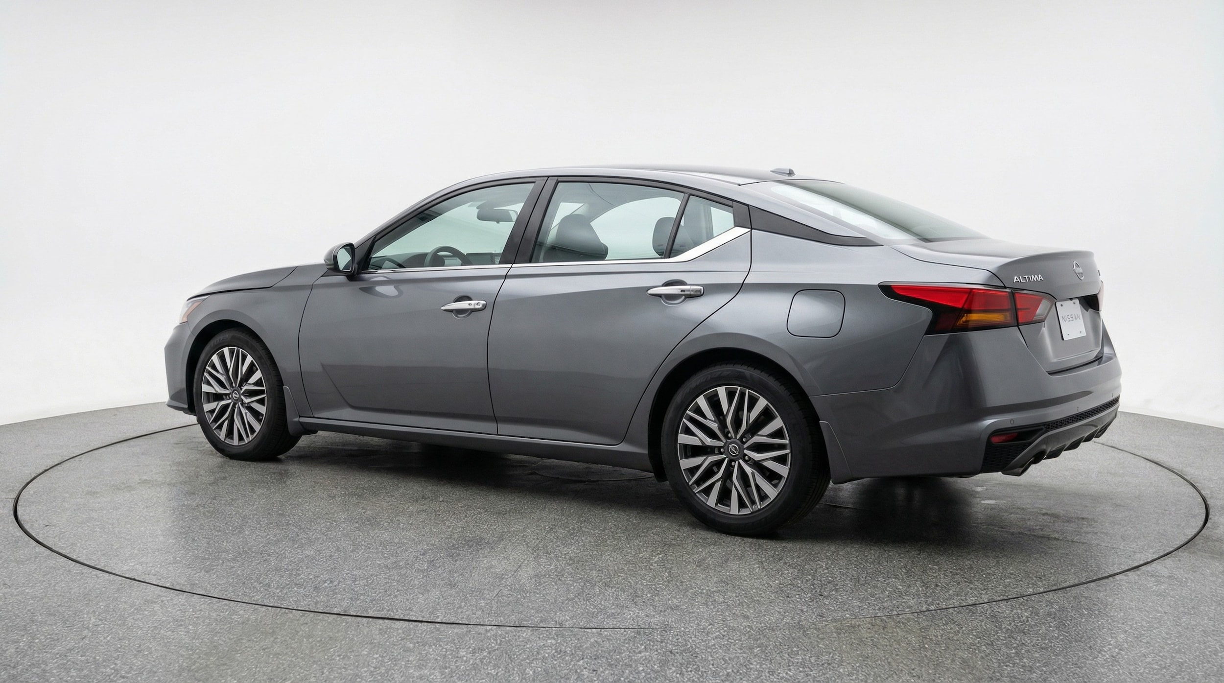 Thumbnail: 2025 Nissan Altima - 5