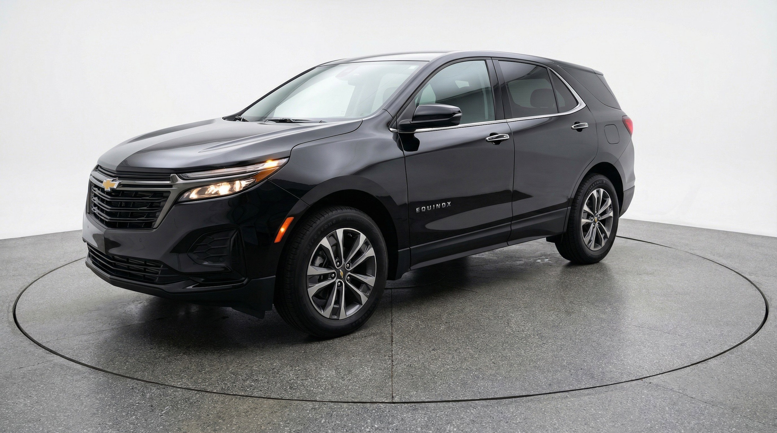 Thumbnail: 2025 Chevrolet Equinox - 3