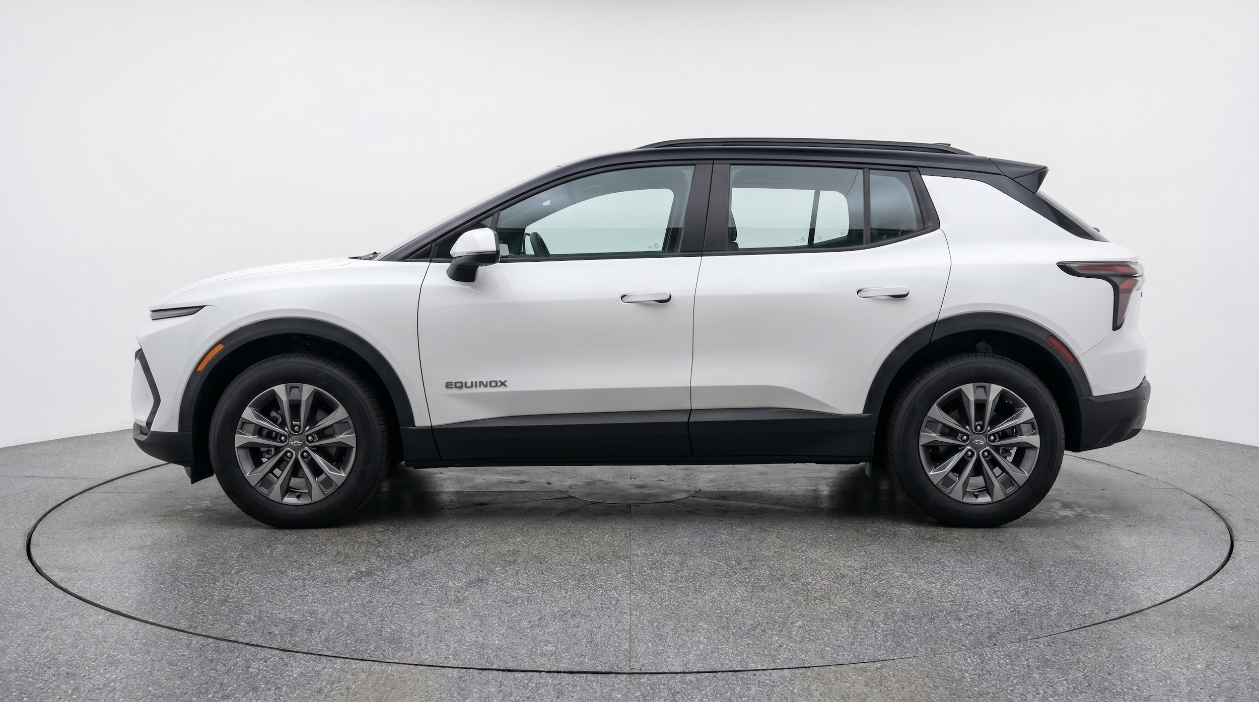 Thumbnail: 2025 Chevrolet Equinox - 5