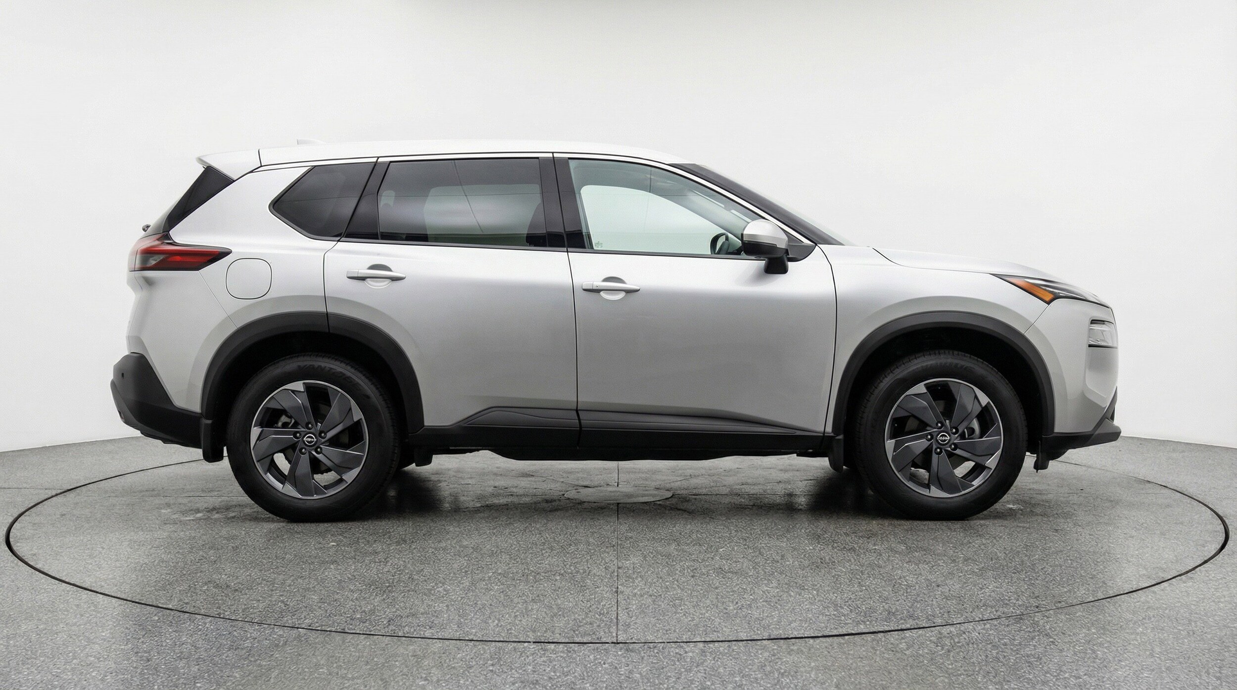 Thumbnail: 2025 Nissan Rogue - 11