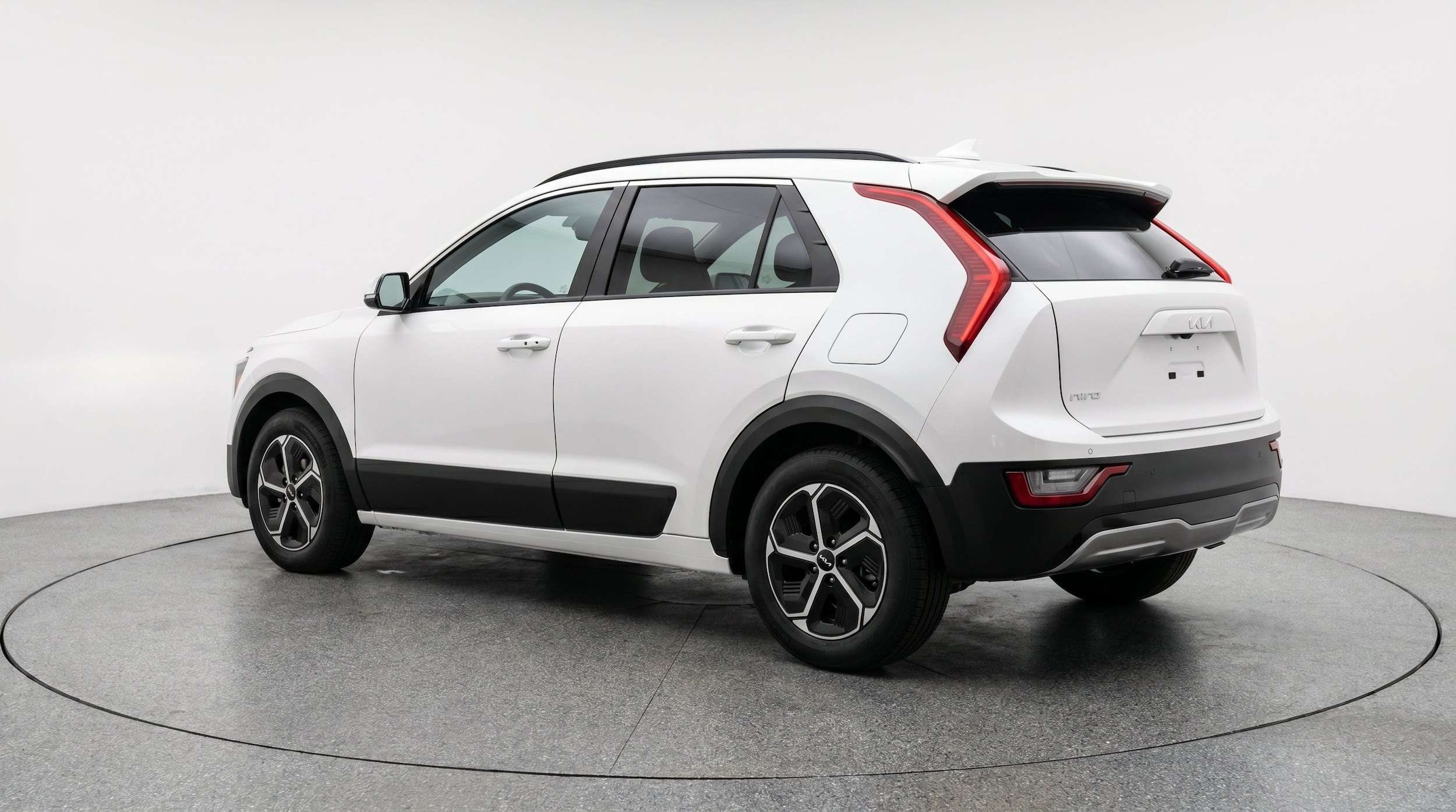 Thumbnail: 2026 Kia Niro - 6