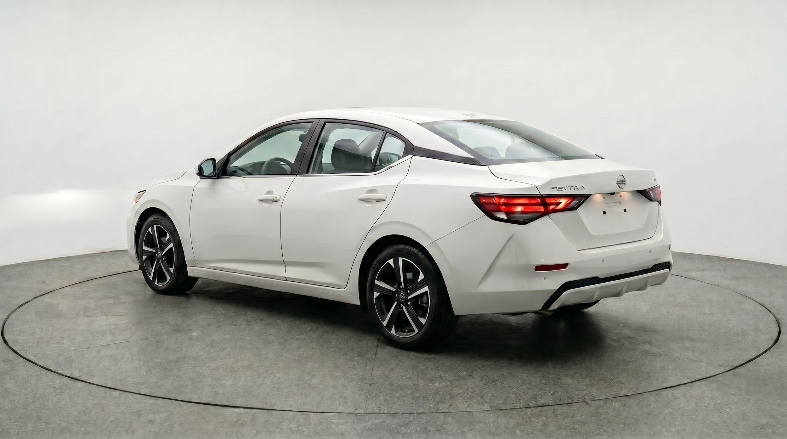 Thumbnail: 2025 Nissan Sentra - 6