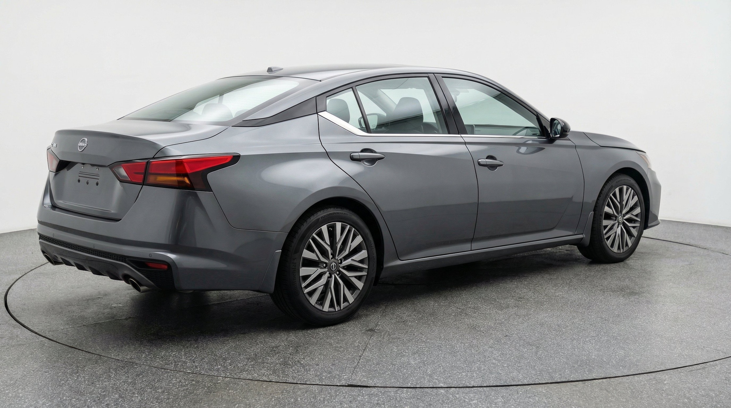 Thumbnail: 2025 Nissan Altima - 9