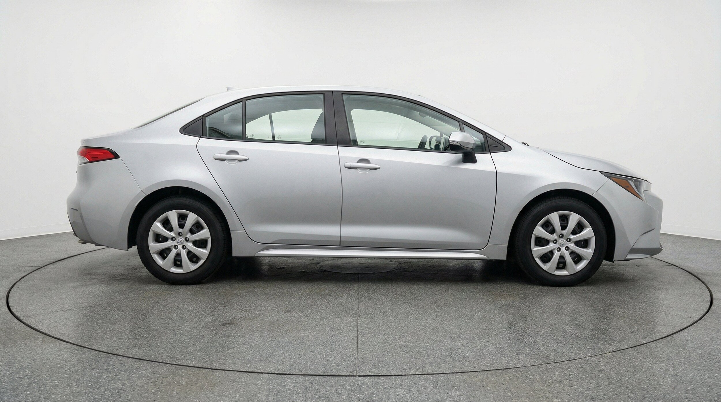 Thumbnail: 2025 Toyota Corolla - 11