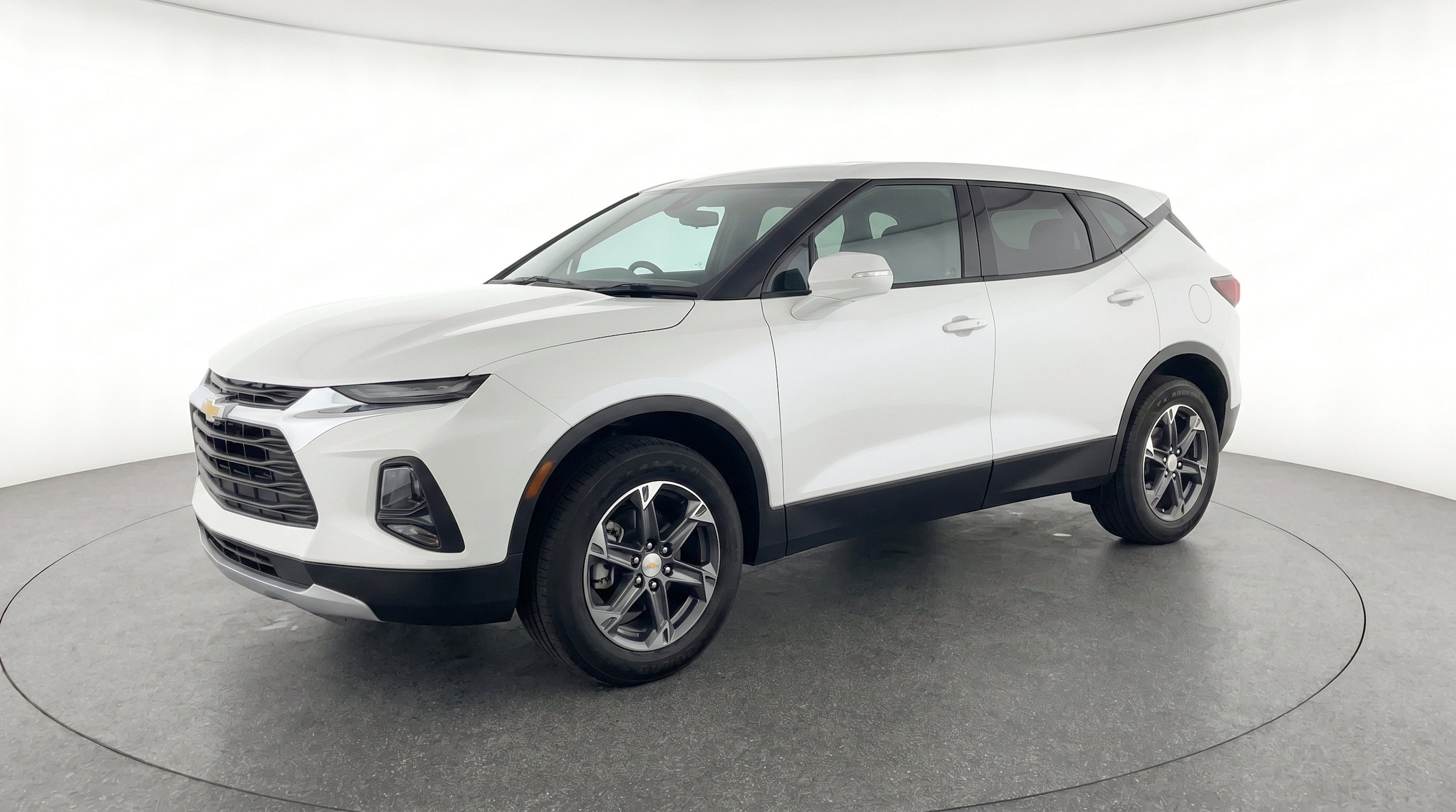 Thumbnail: 2026 Chevrolet Blazer - 3