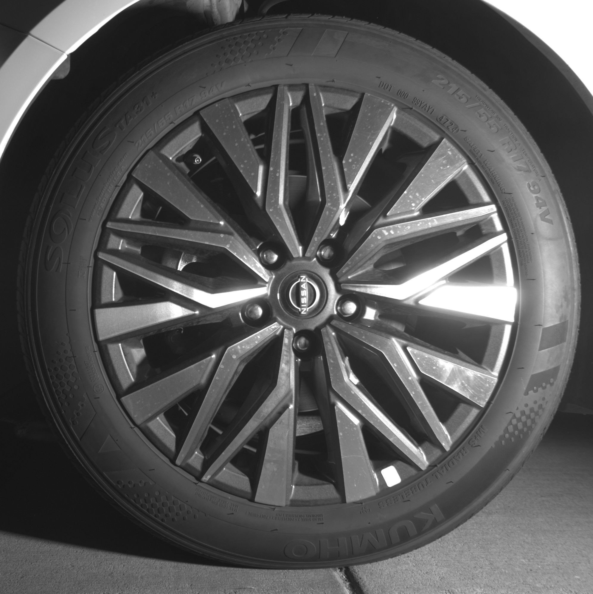 Thumbnail: 2025 Nissan Altima - 12