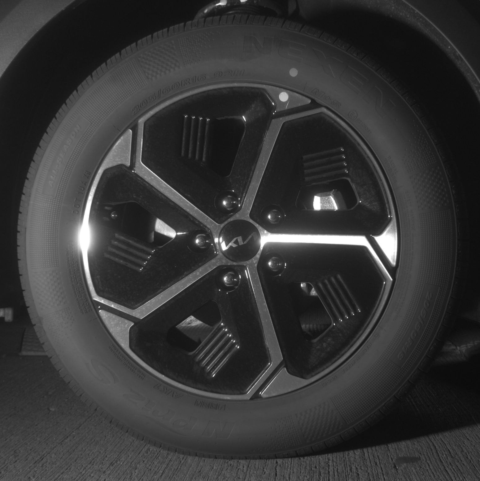 Thumbnail: 2026 Kia Niro - 13
