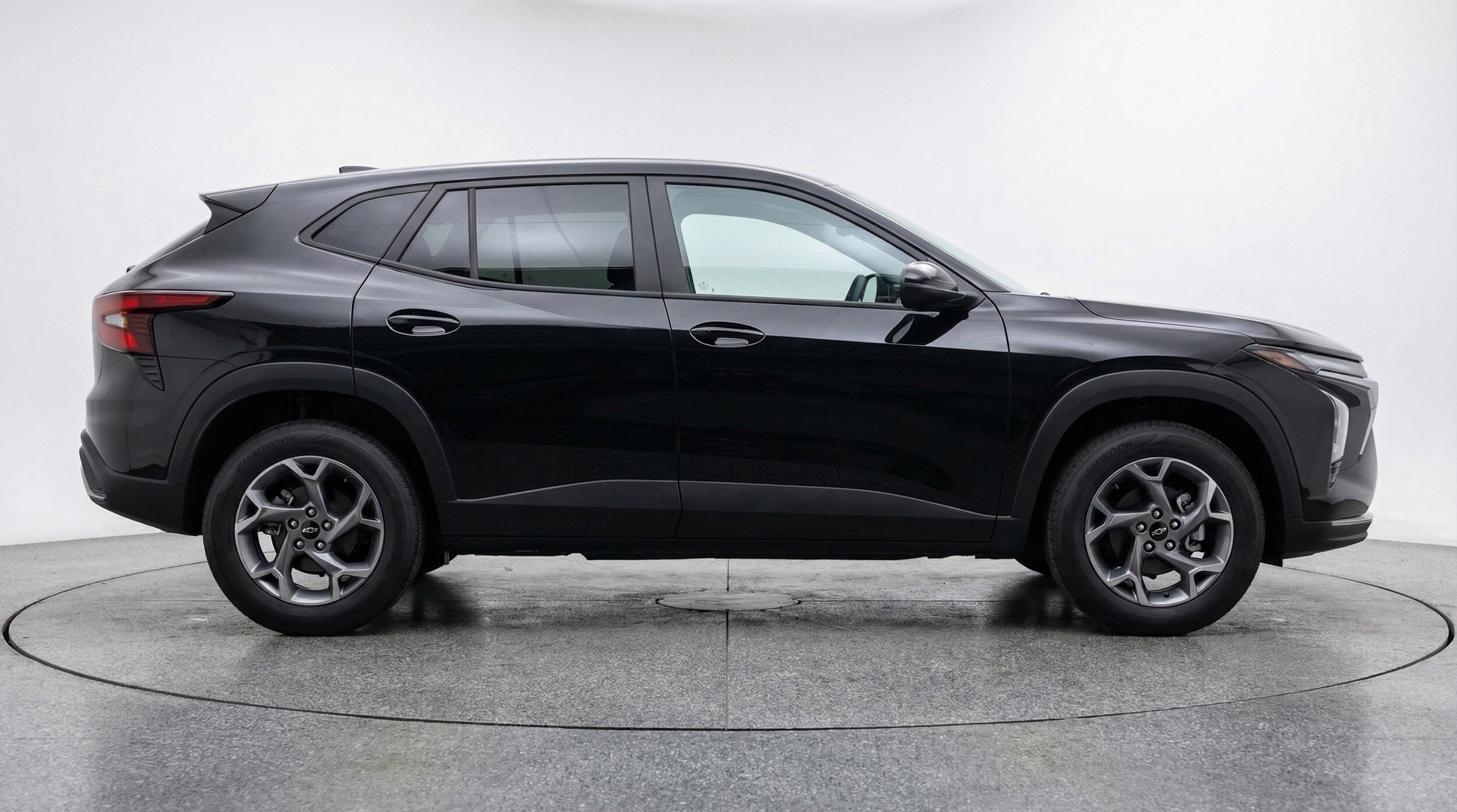 Thumbnail: 2025 Chevrolet Trax - 11