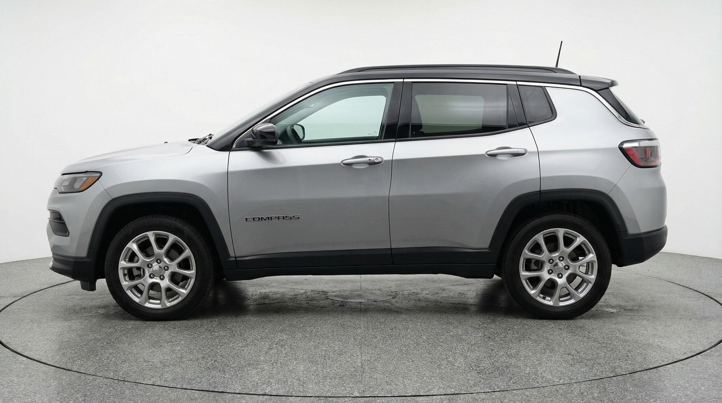 Thumbnail: 2025 Jeep Compass - 4