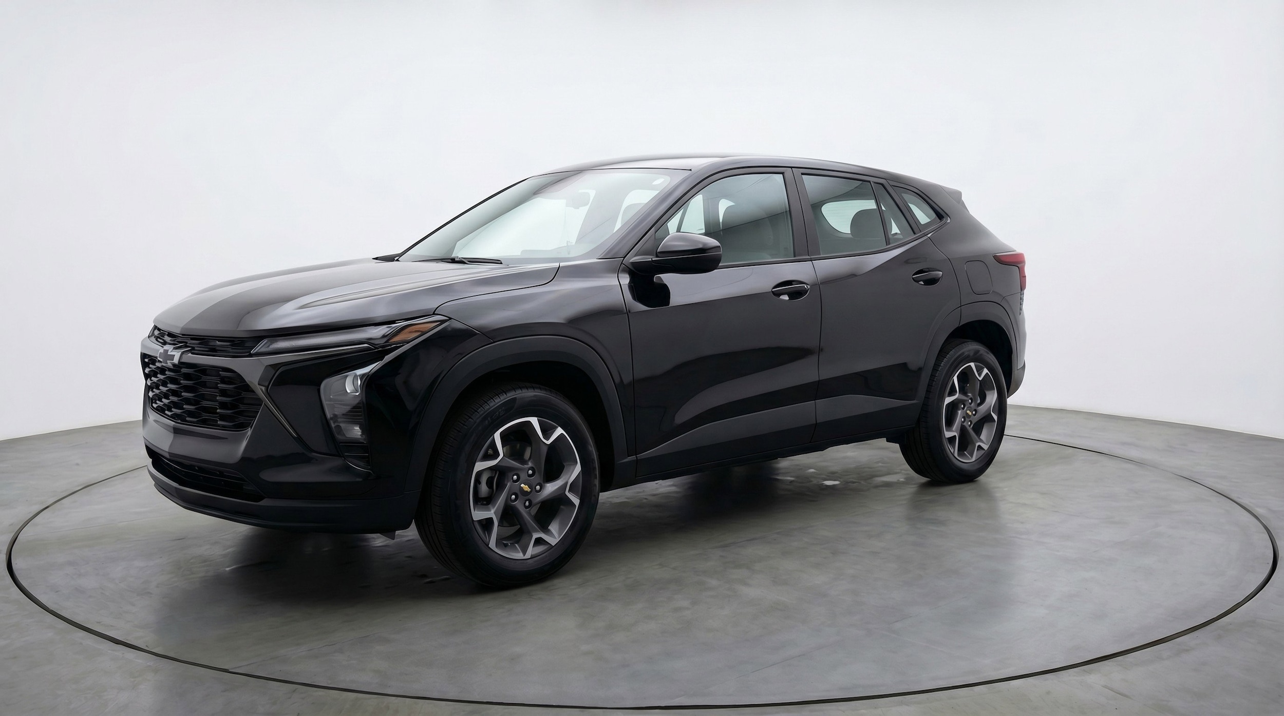 Thumbnail: 2025 Chevrolet Trax - 3