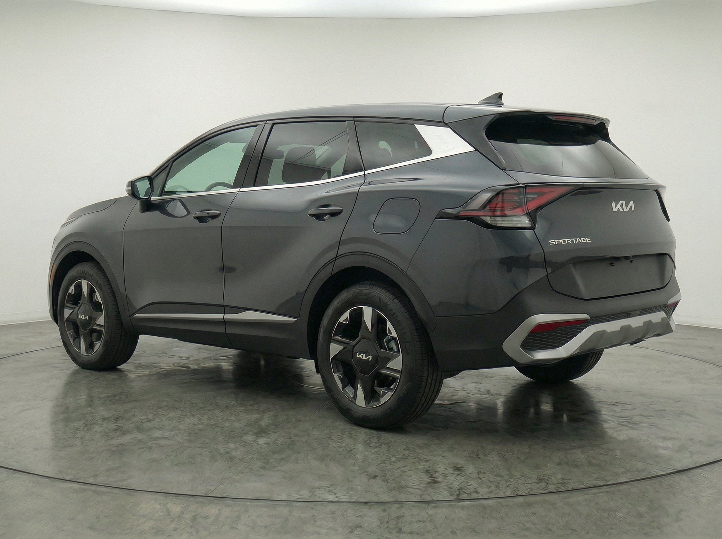 Thumbnail: 2026 Kia Sportage - 6