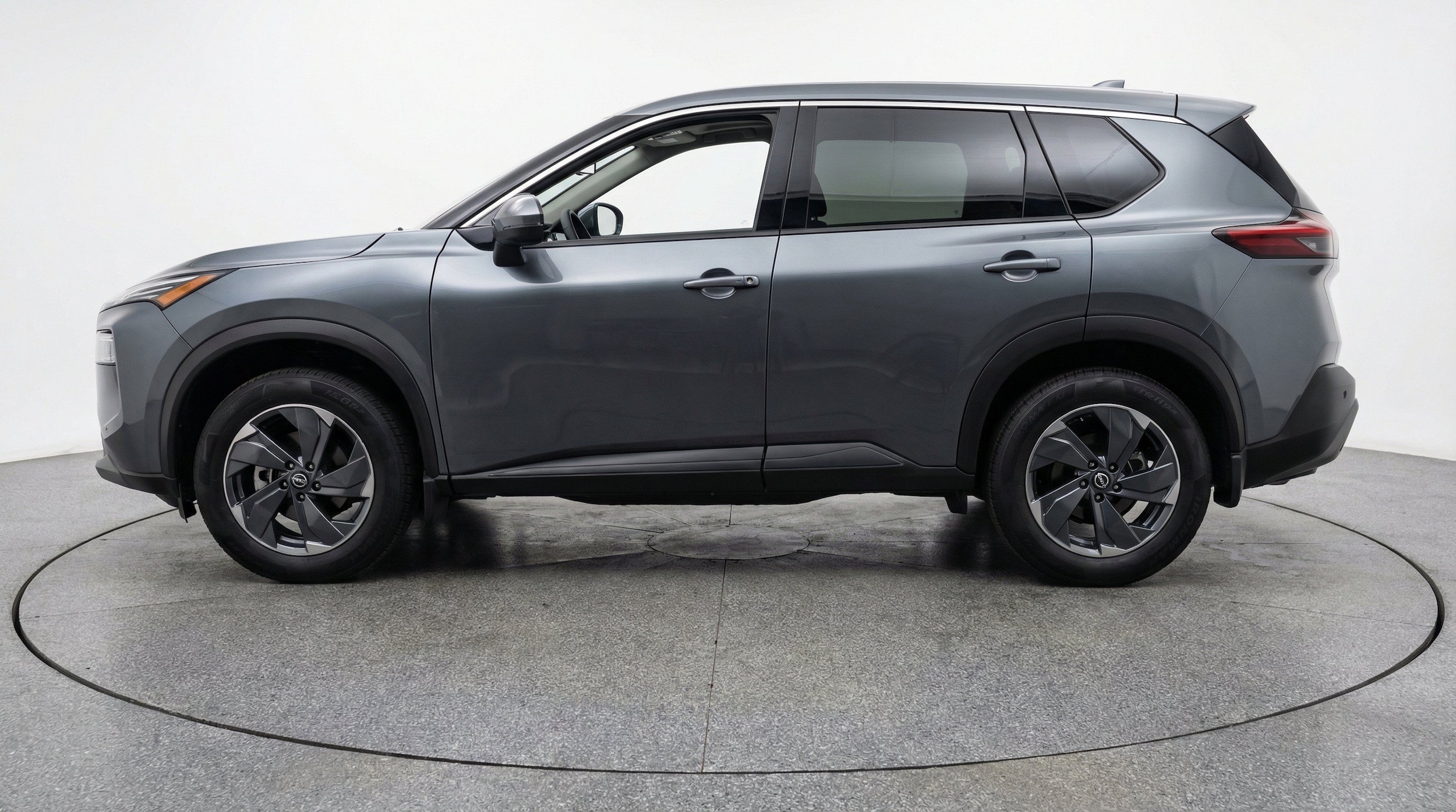 Thumbnail: 2025 Nissan Rogue - 5