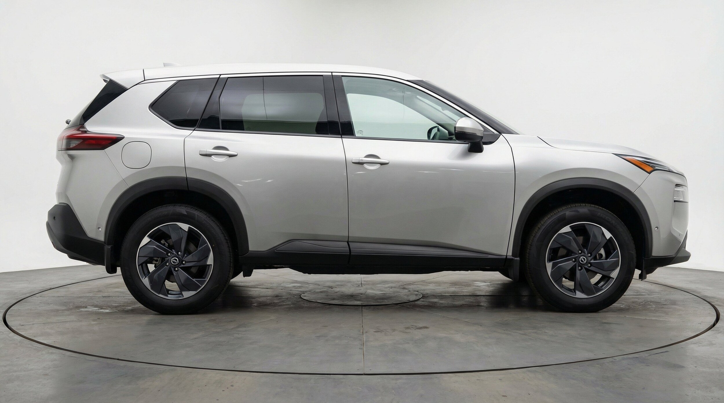 Thumbnail: 2025 Nissan Rogue - 11