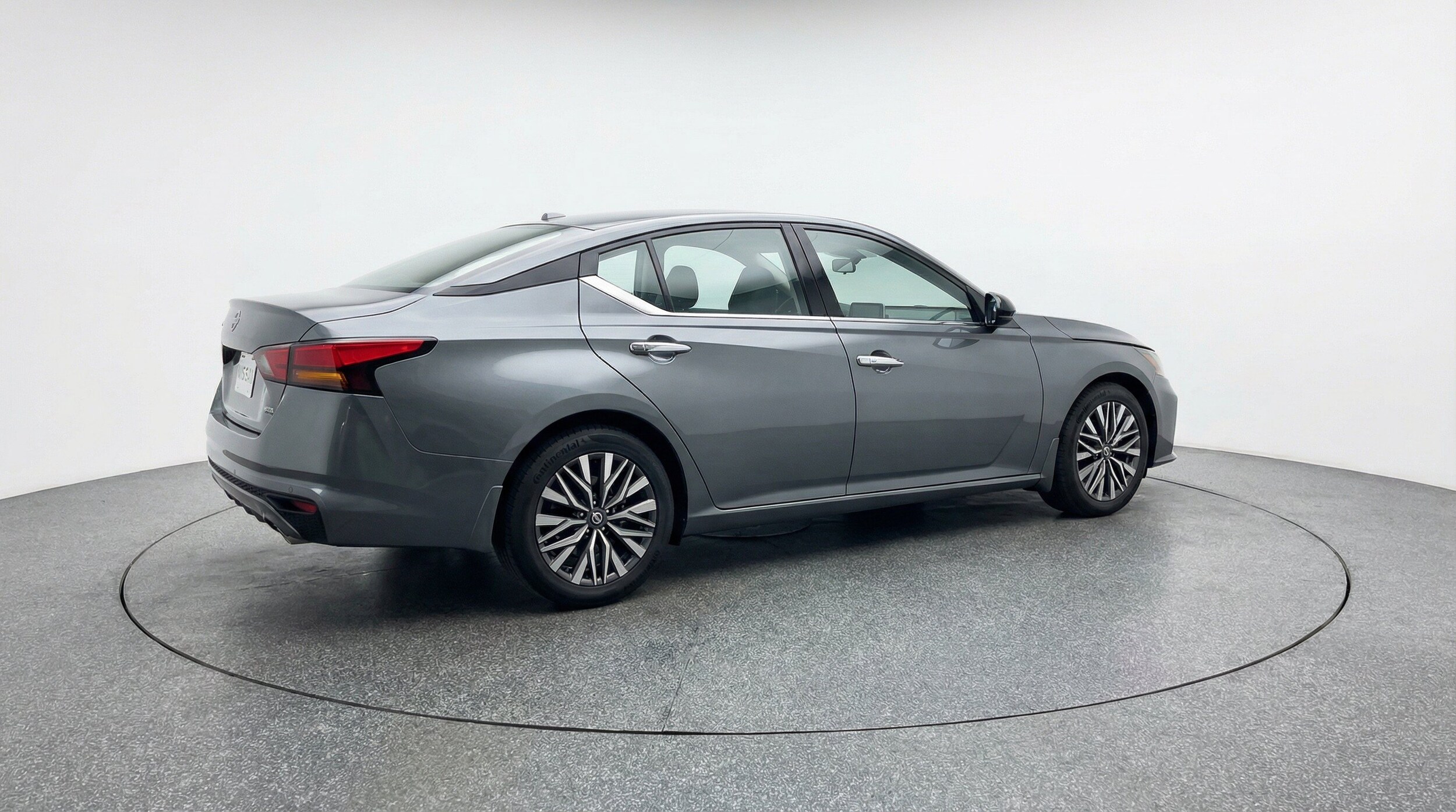 Thumbnail: 2025 Nissan Altima - 9
