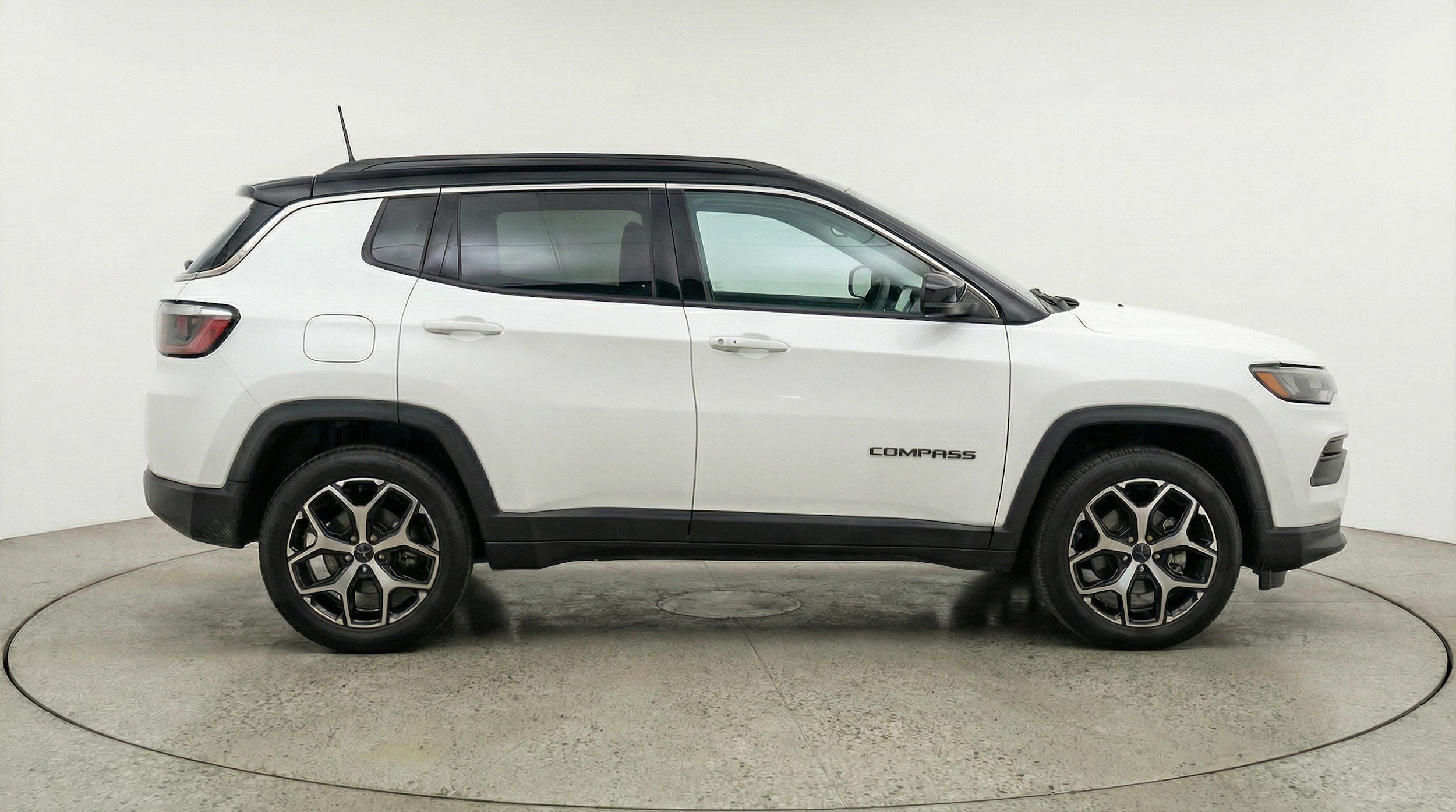 Thumbnail: 2025 Jeep Compass - 11