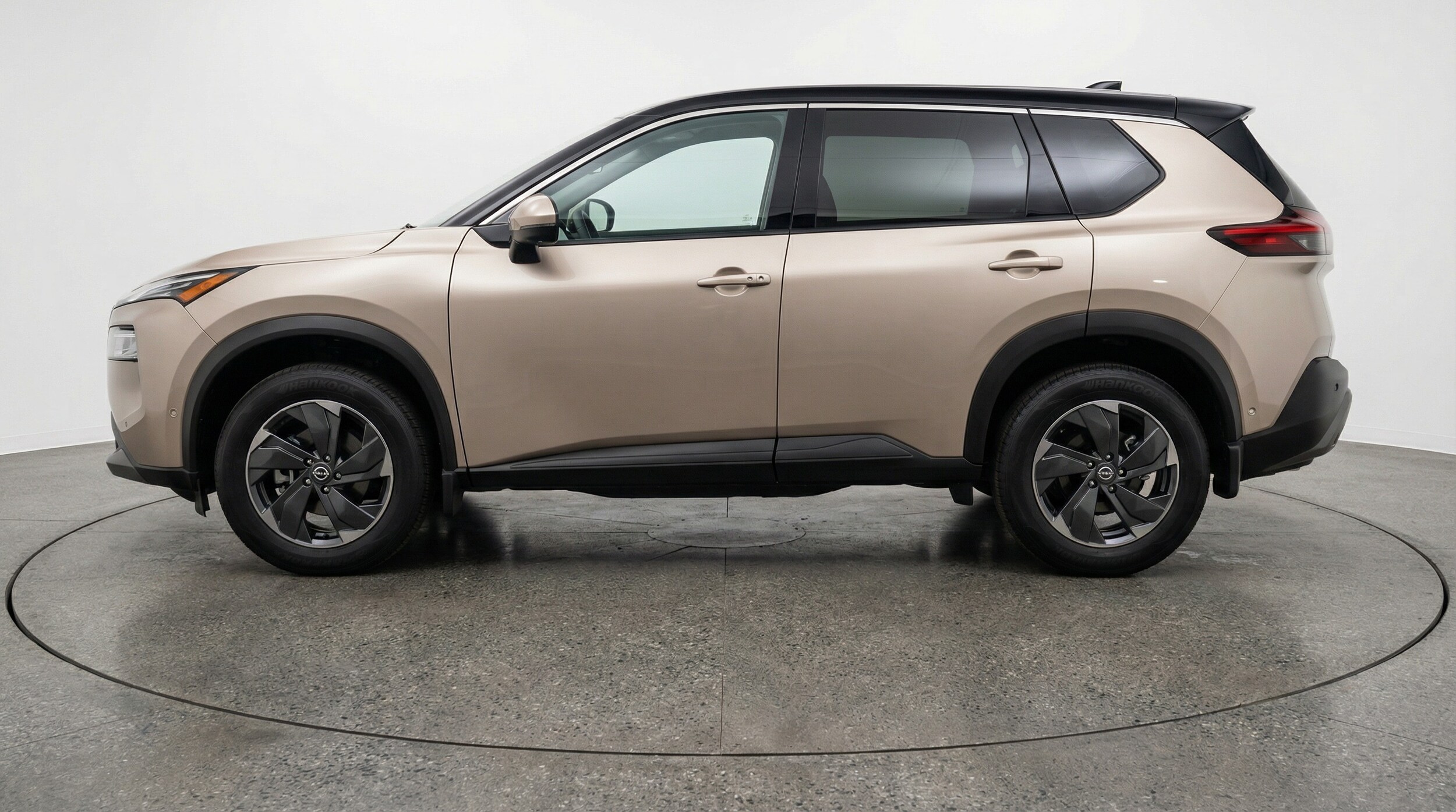 Thumbnail: 2025 Nissan Rogue - 4