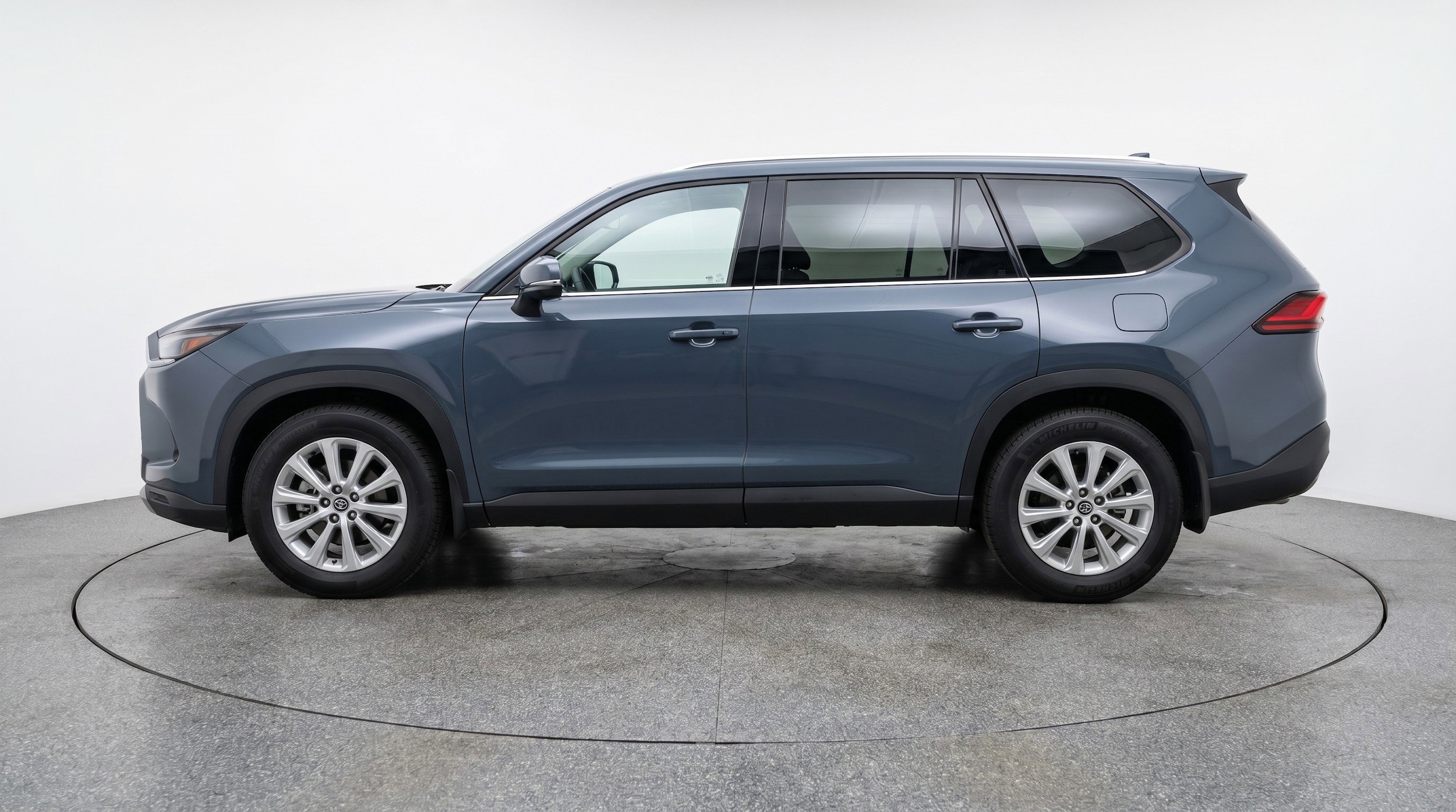 Thumbnail: 2025 Toyota Grand Highlander - 5