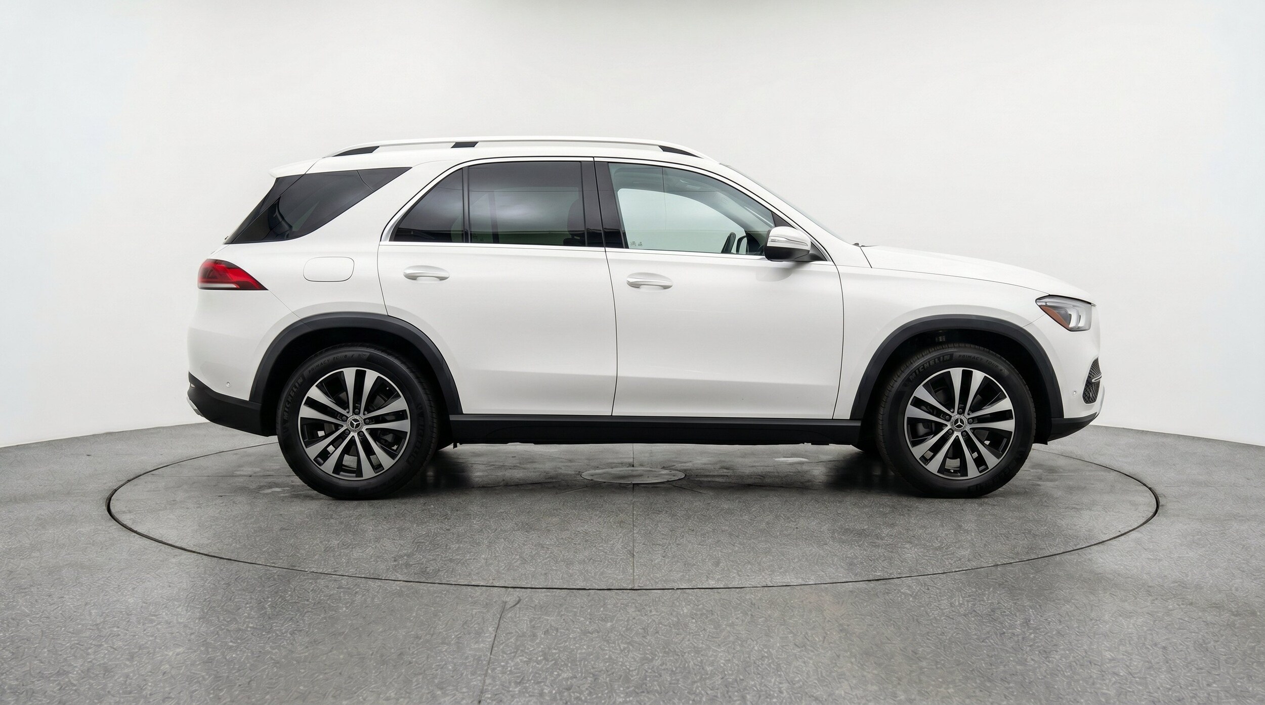 Thumbnail: 2026 Mercedes-Benz GLE - 11