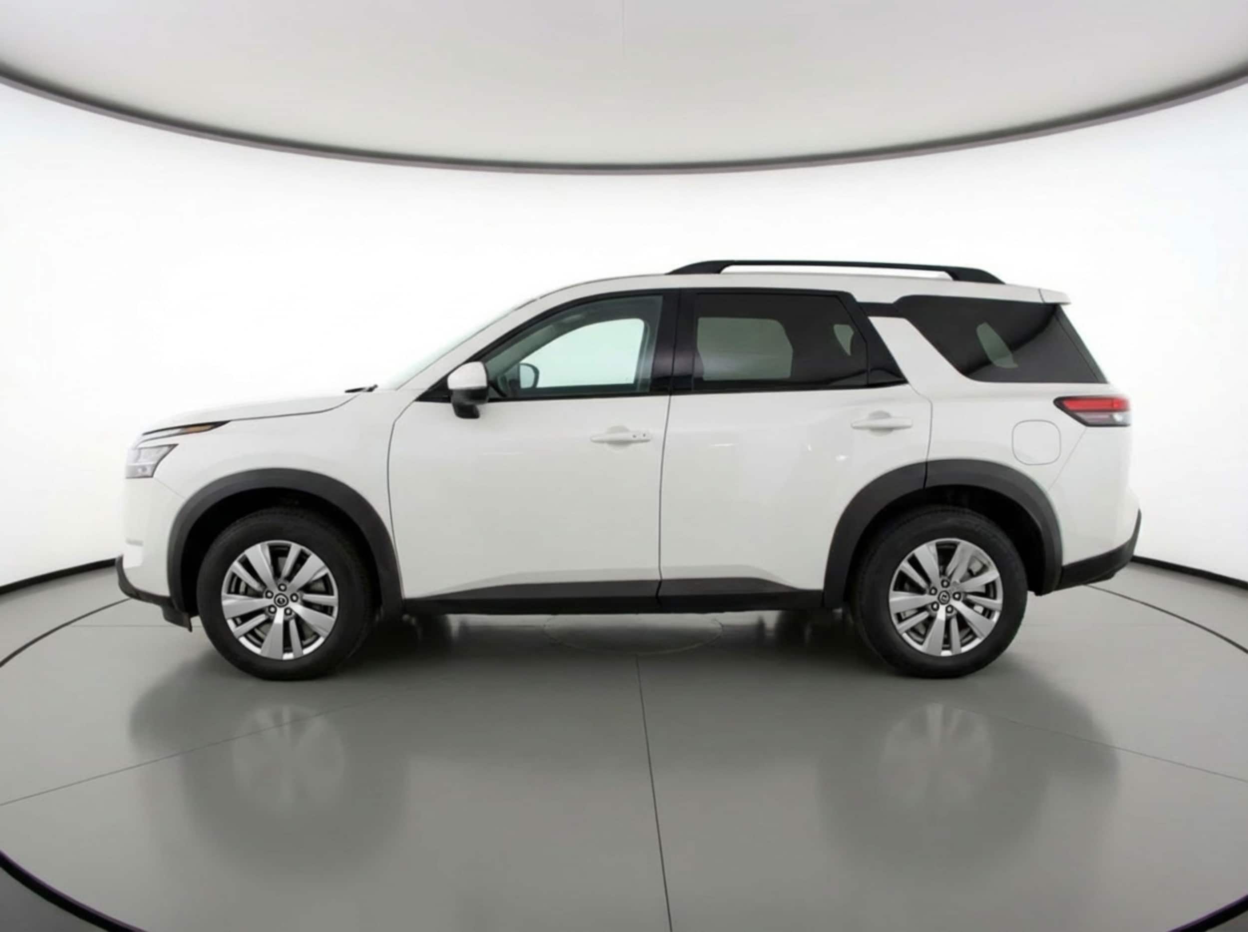 Thumbnail: 2025 Nissan Pathfinder - 4