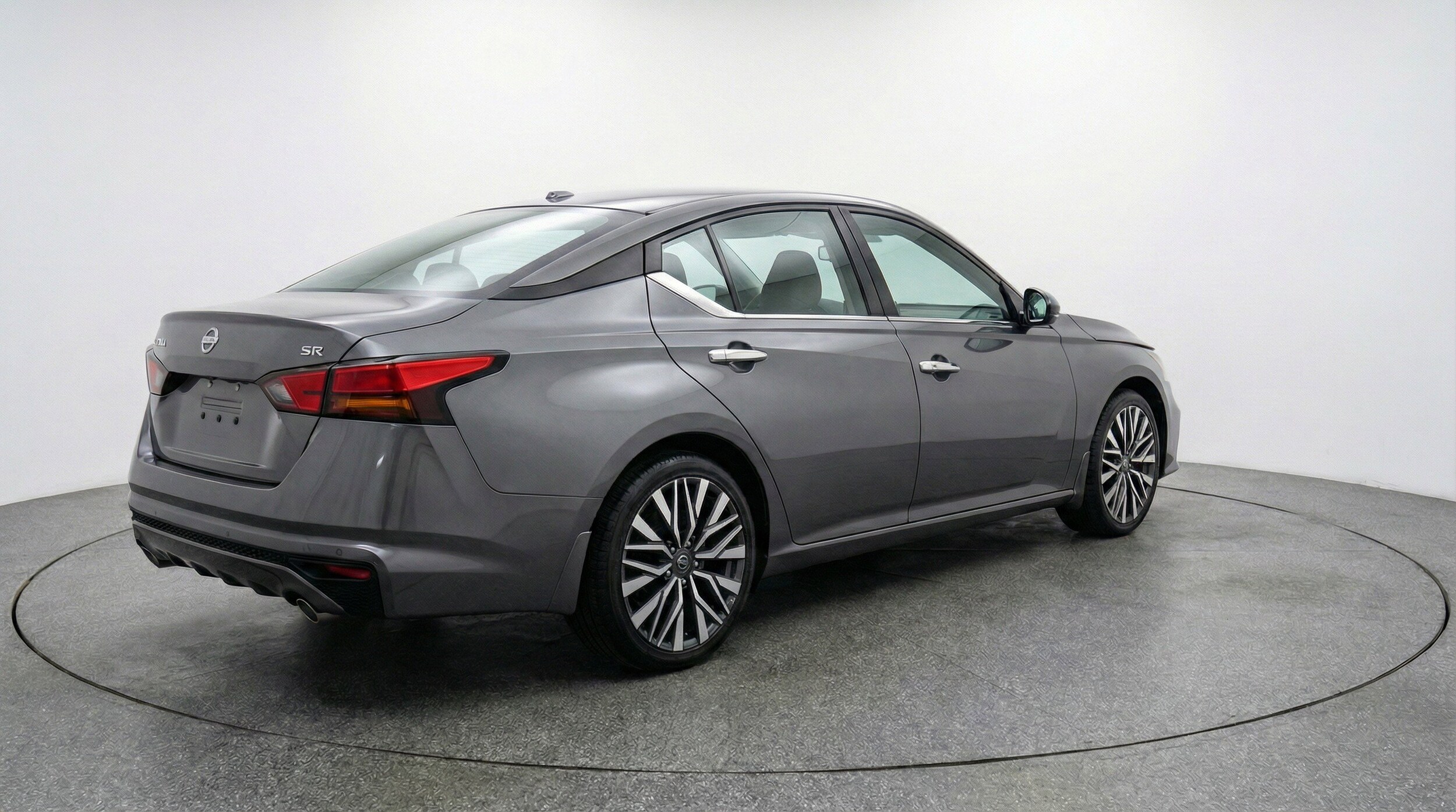 Thumbnail: 2025 Nissan Altima - 9