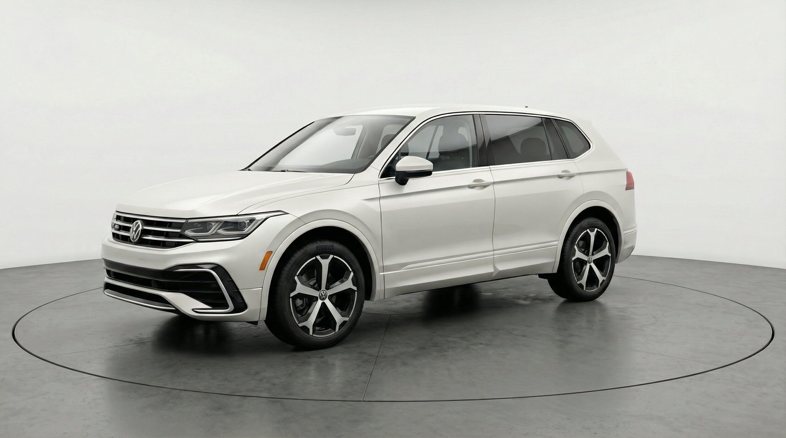 Thumbnail: 2026 Volkswagen Tiguan - 3
