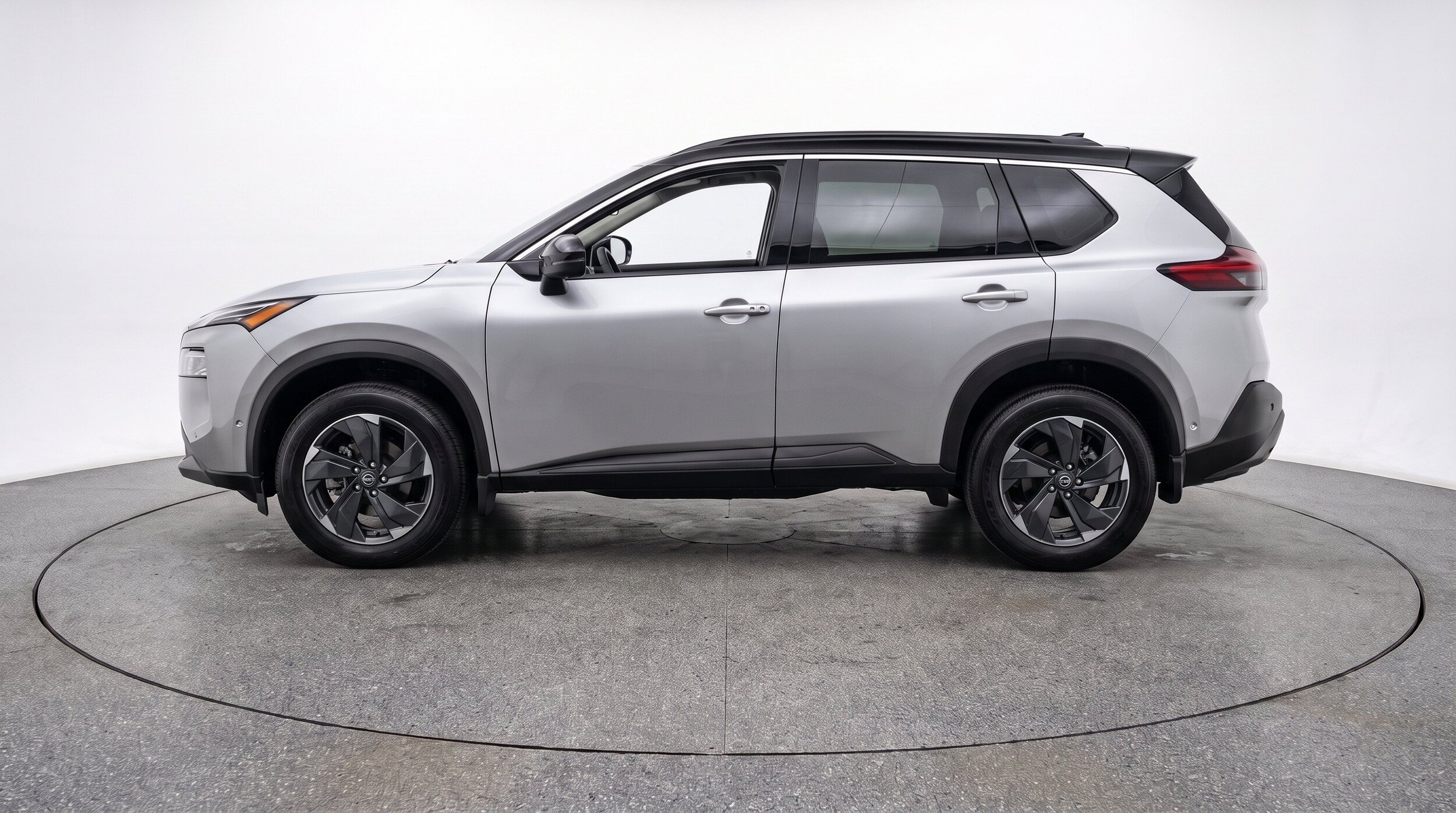 Thumbnail: 2025 Nissan Rogue - 5
