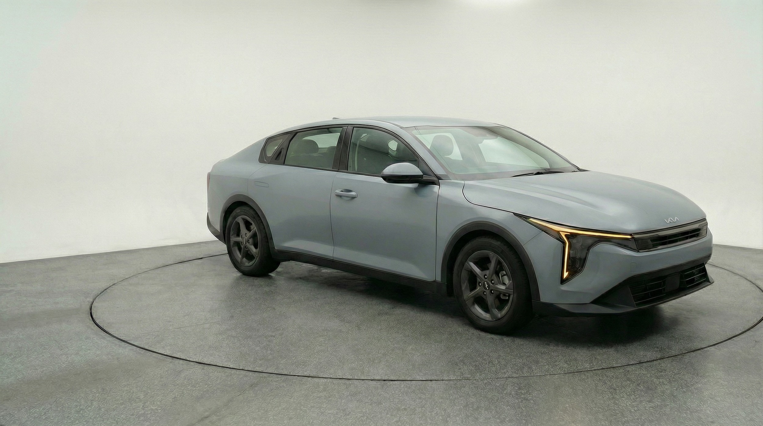 Thumbnail: 2025 Kia K4 - 1