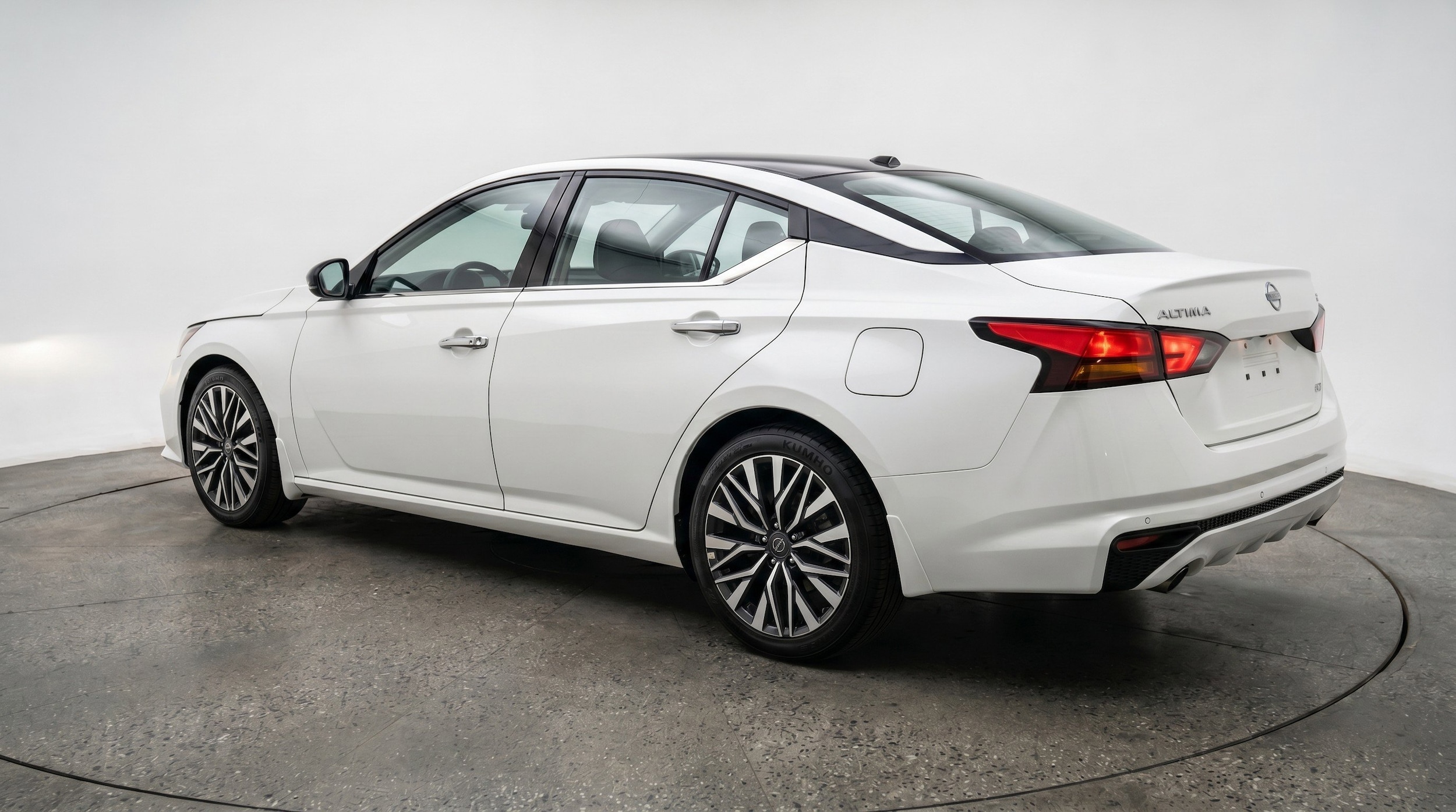 Thumbnail: 2025 Nissan Altima - 6