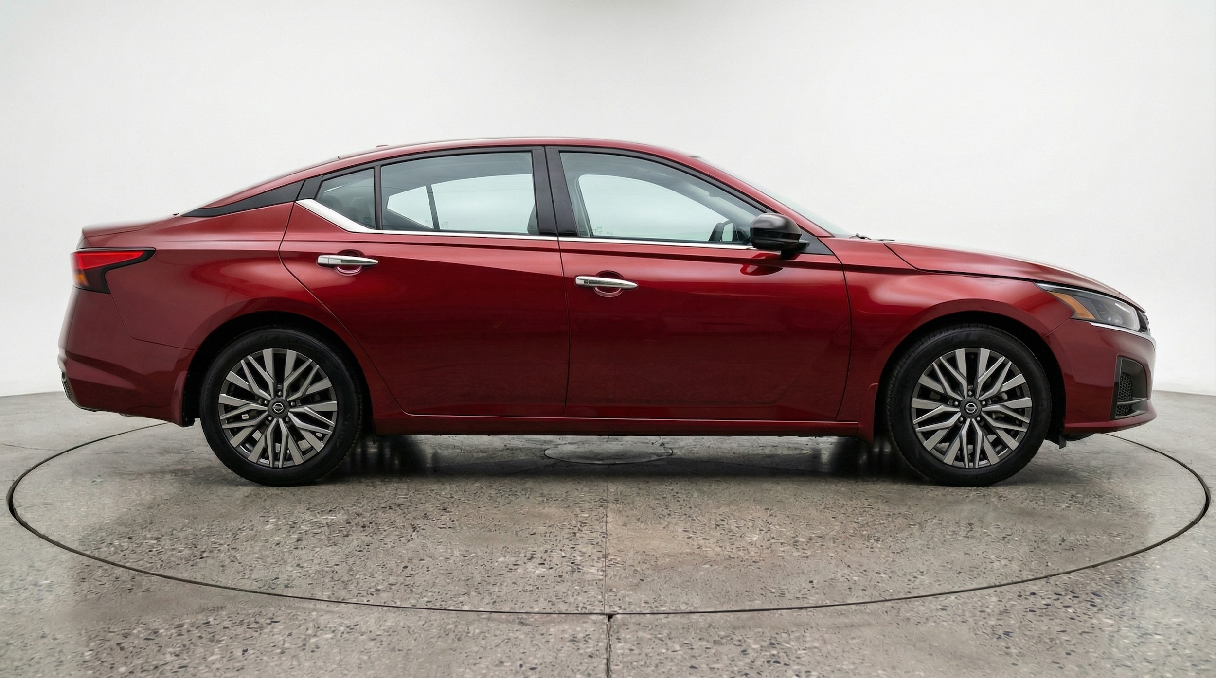 Thumbnail: 2025 Nissan Altima - 8