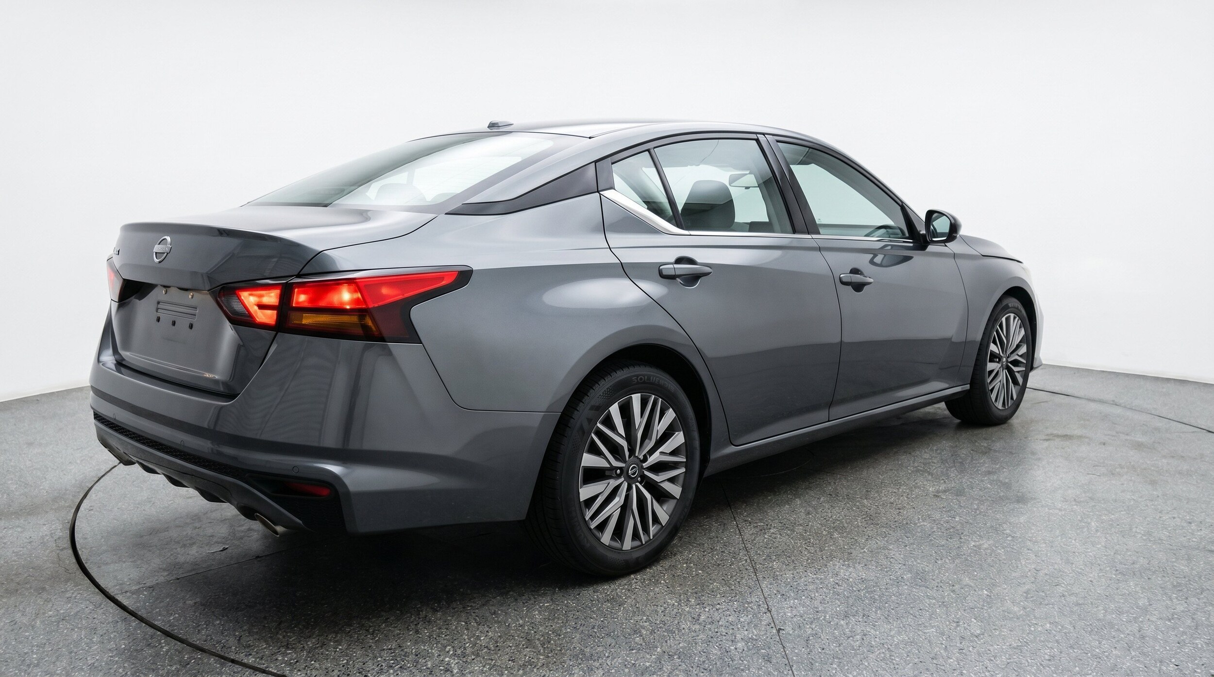 Thumbnail: 2025 Nissan Altima - 9