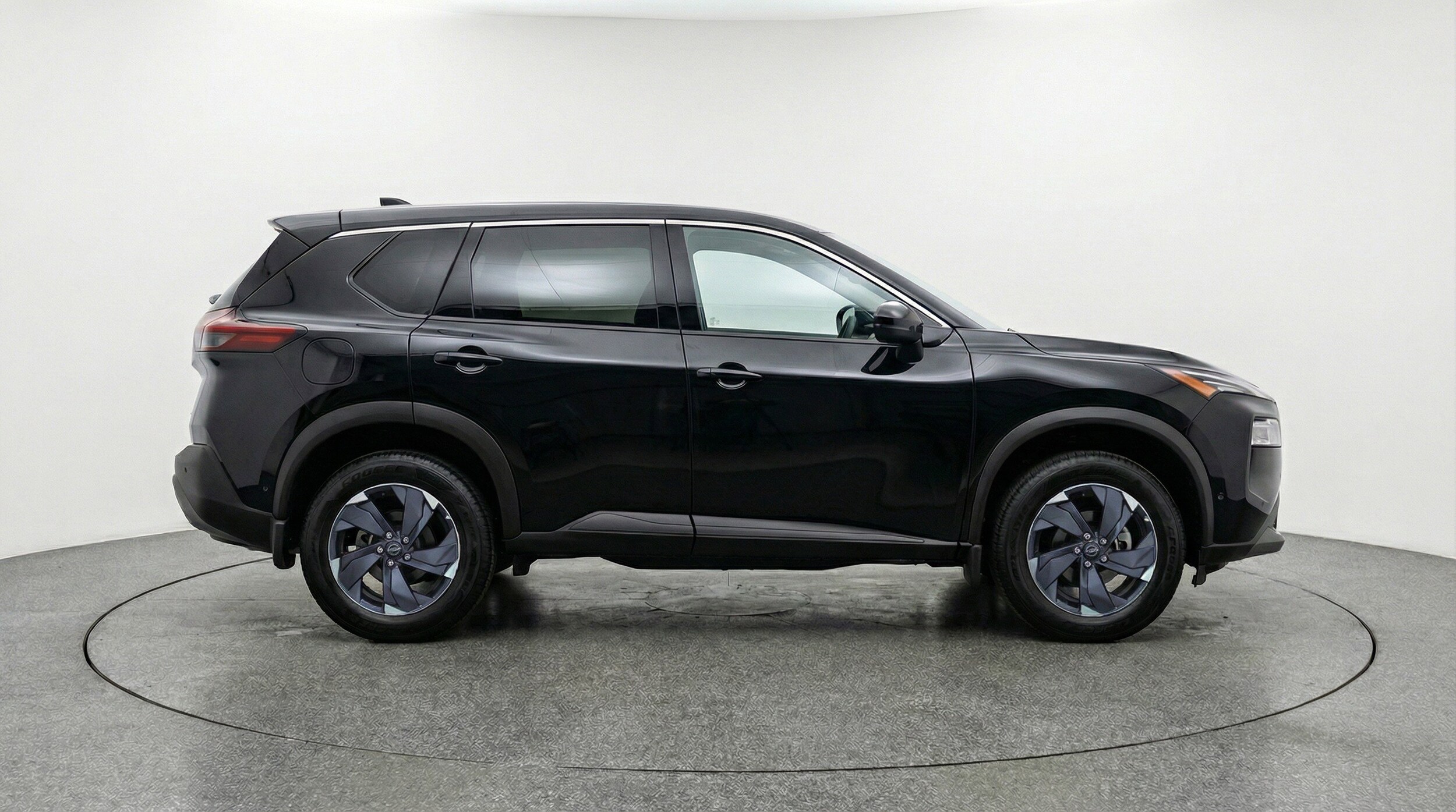 Thumbnail: 2025 Nissan Rogue - 11