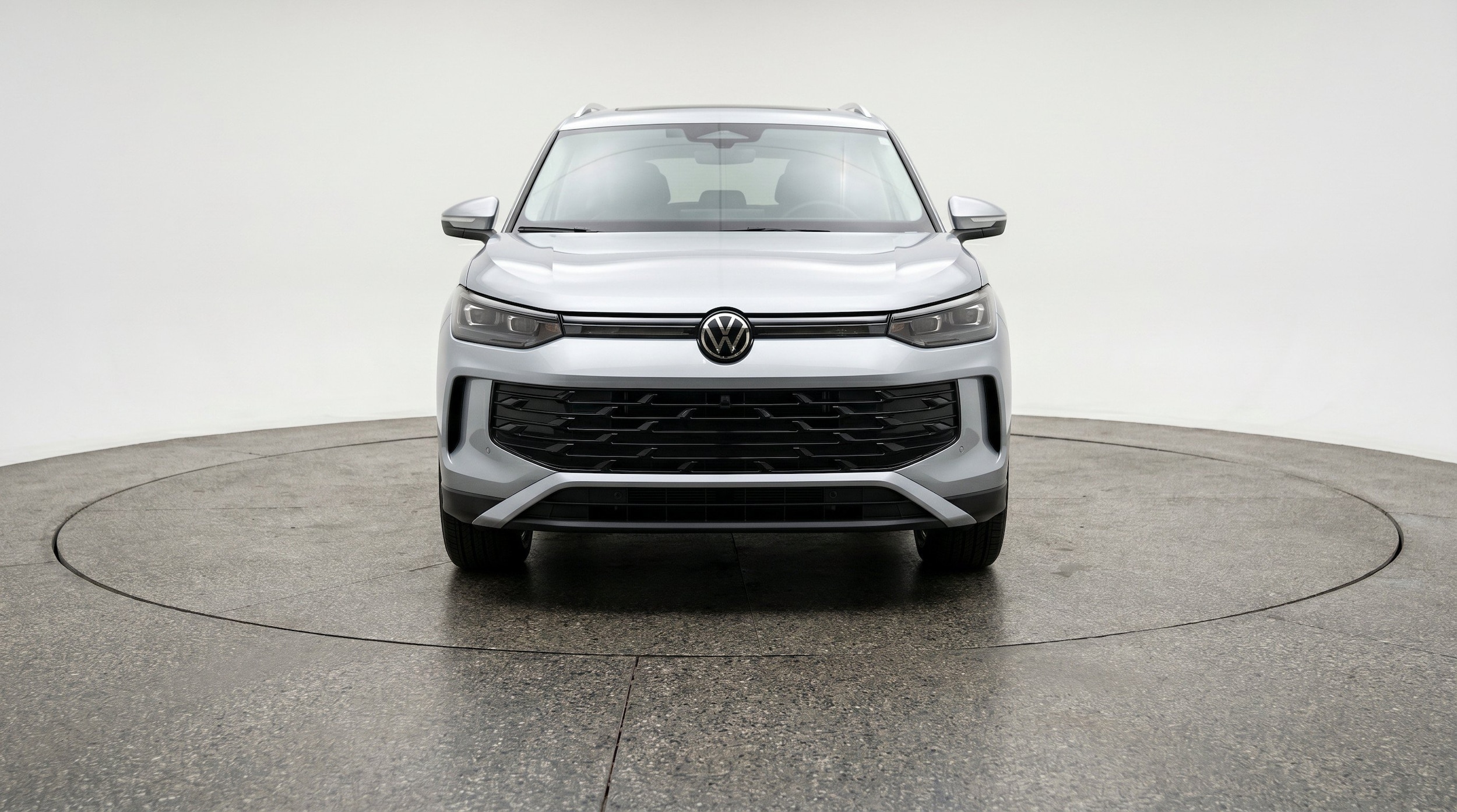 Thumbnail: 2026 Volkswagen Tiguan - 2