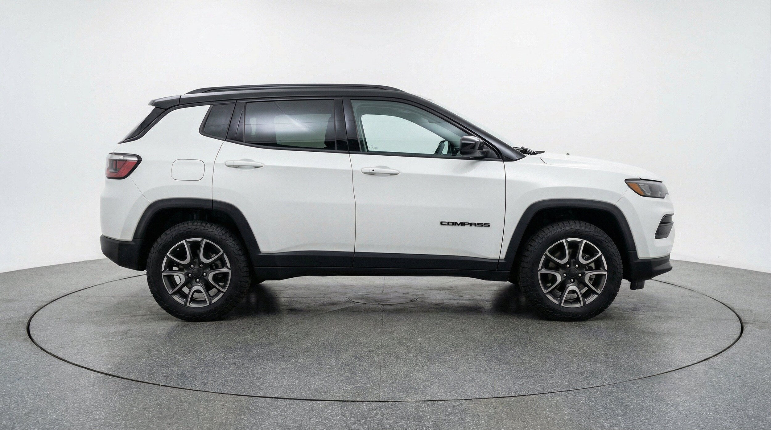 Thumbnail: 2025 Jeep Compass - 10