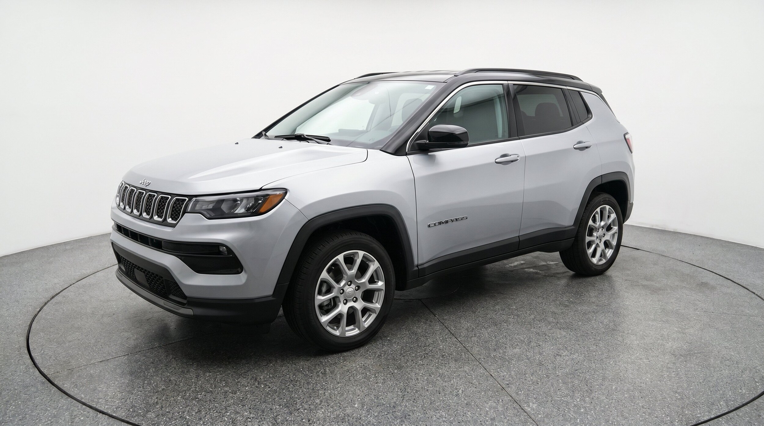 Thumbnail: 2025 Jeep Compass - 3