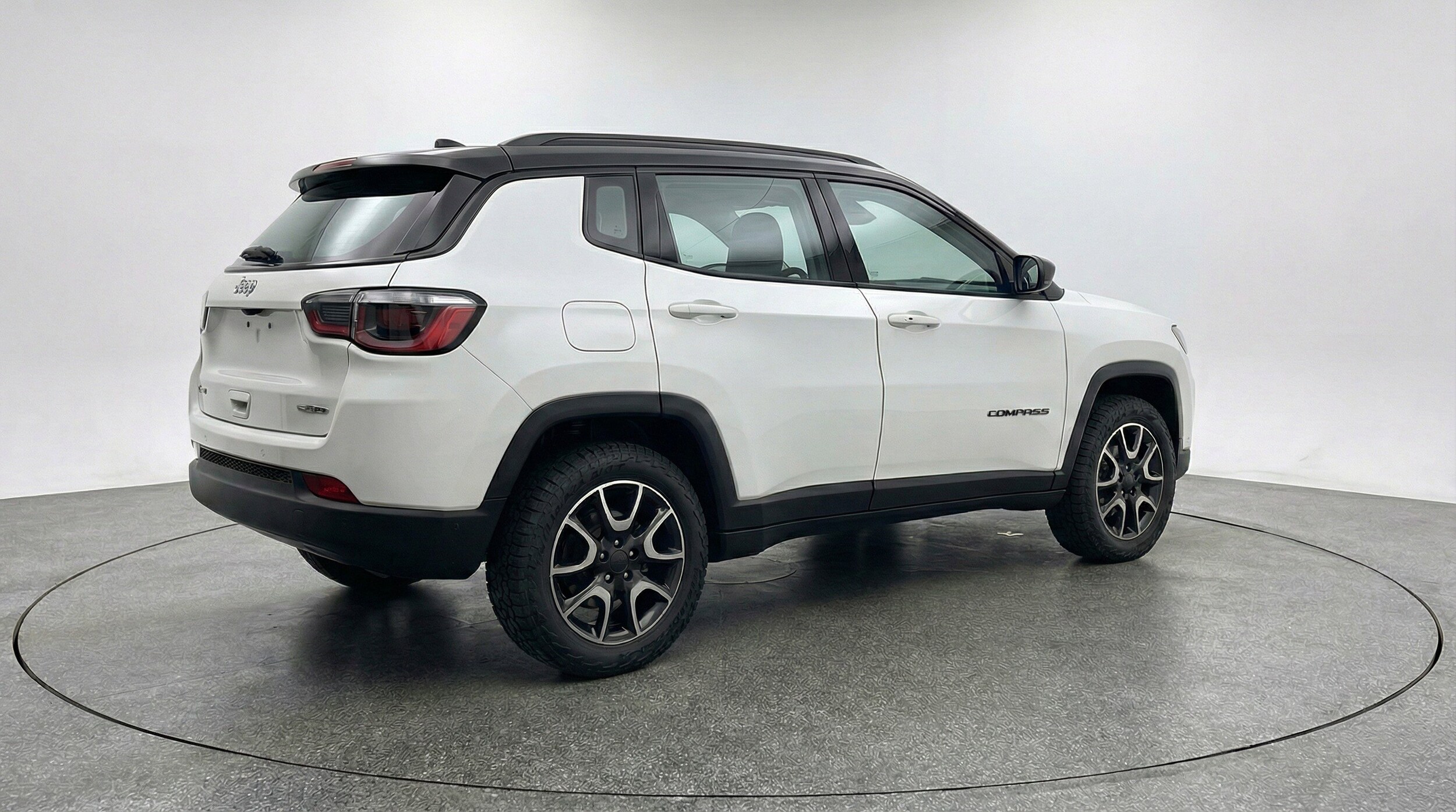 Thumbnail: 2025 Jeep Compass - 9