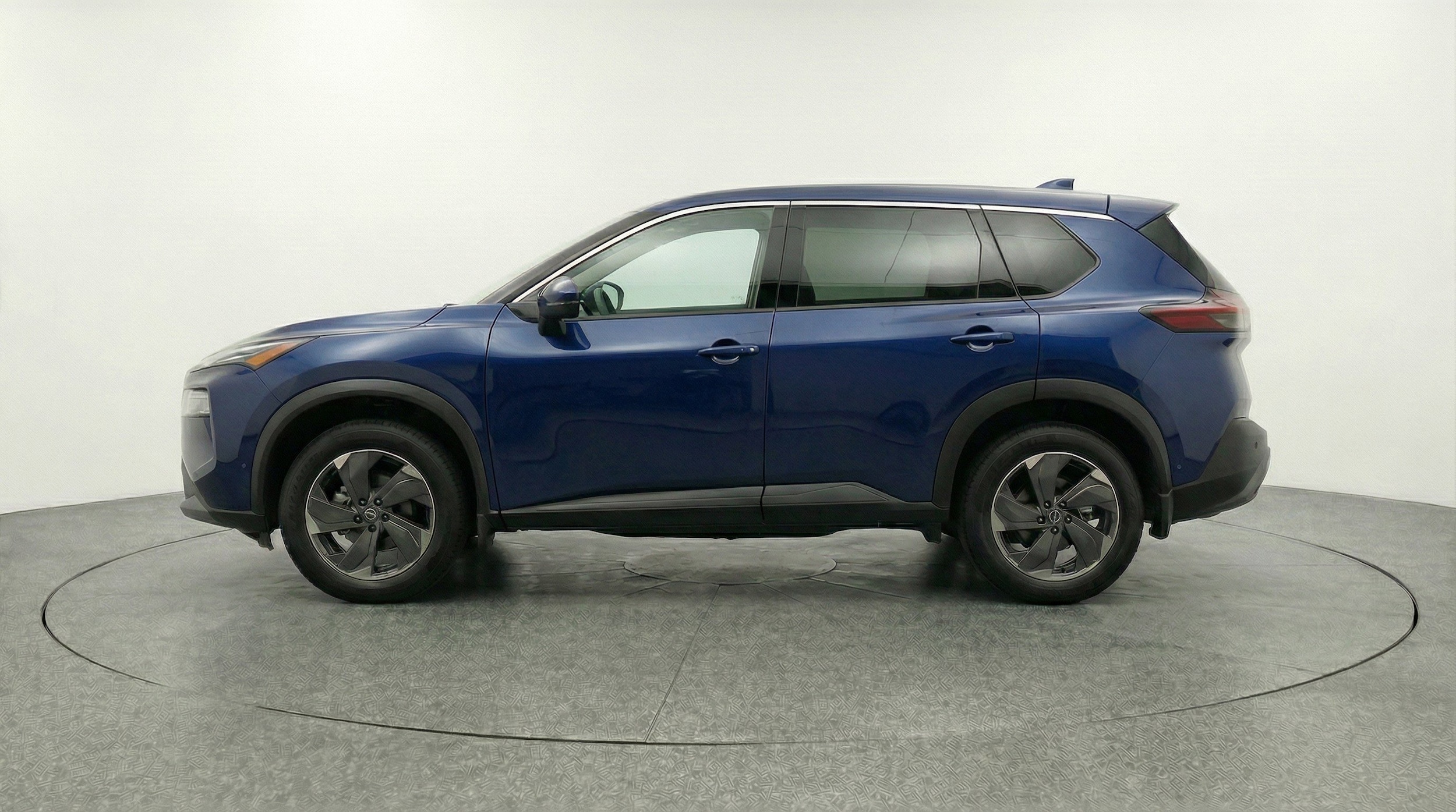 Thumbnail: 2025 Nissan Rogue - 5