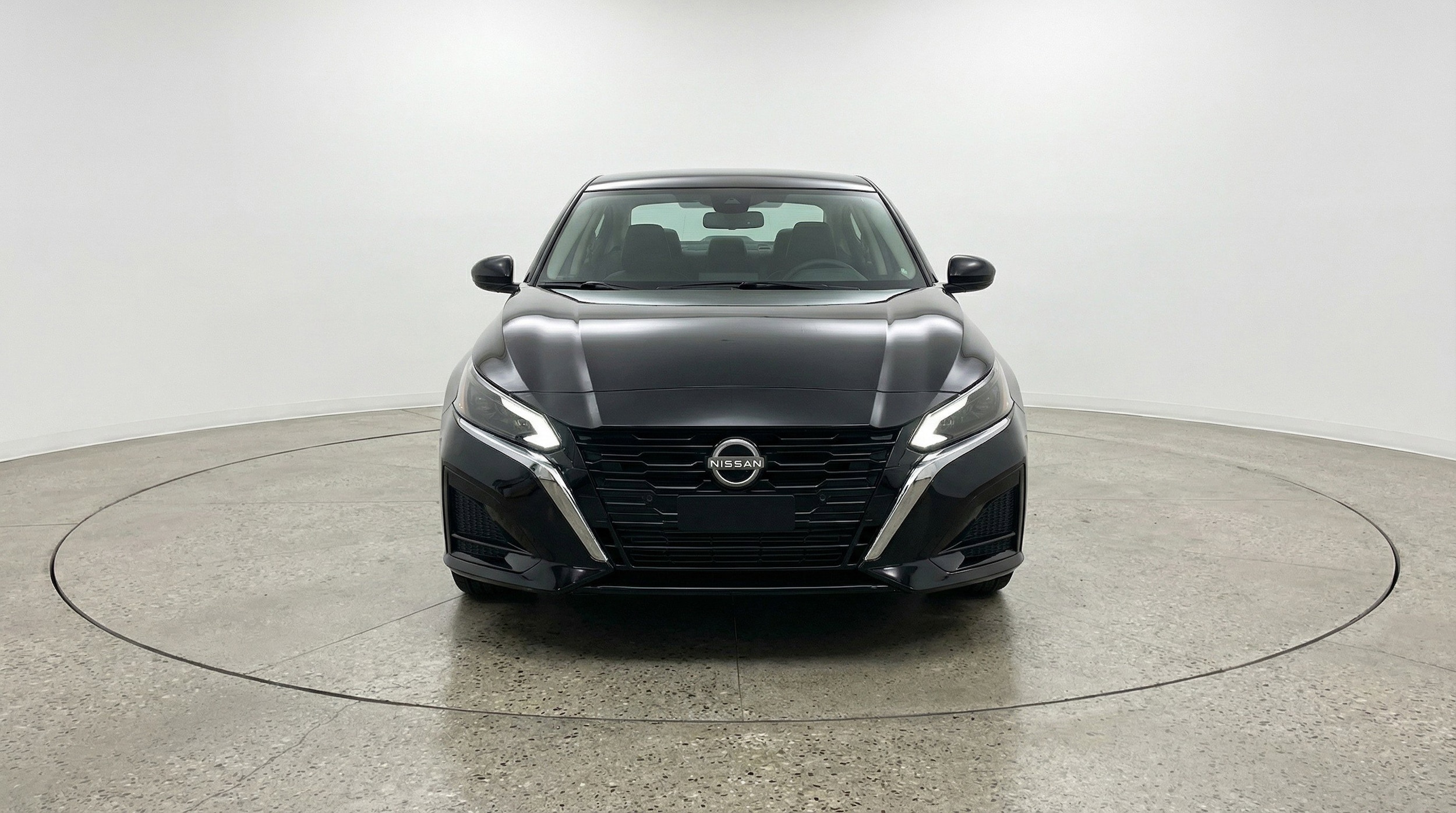 Thumbnail: 2025 Nissan Altima - 2