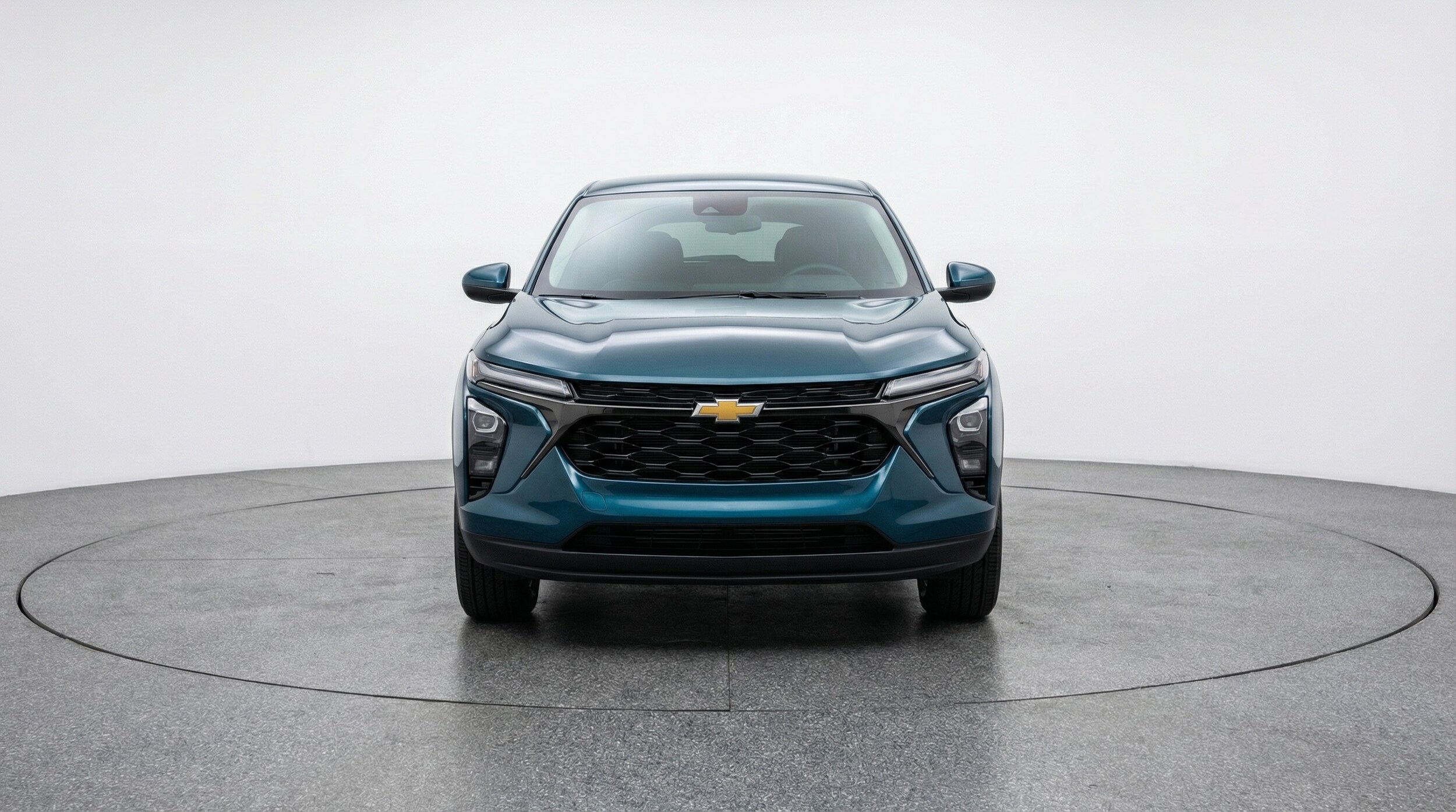 Thumbnail: 2025 Chevrolet Trax - 2