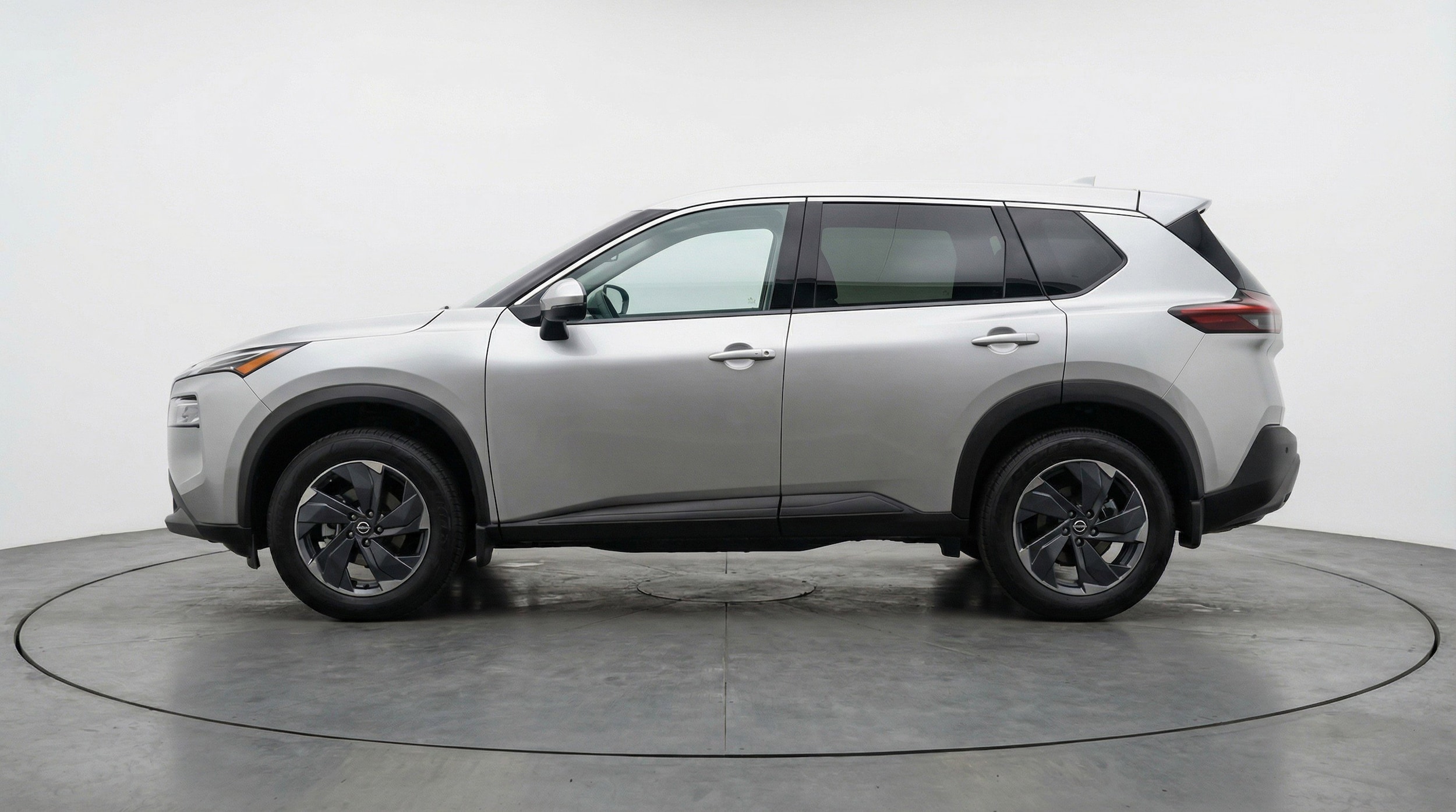 Thumbnail: 2025 Nissan Rogue - 5