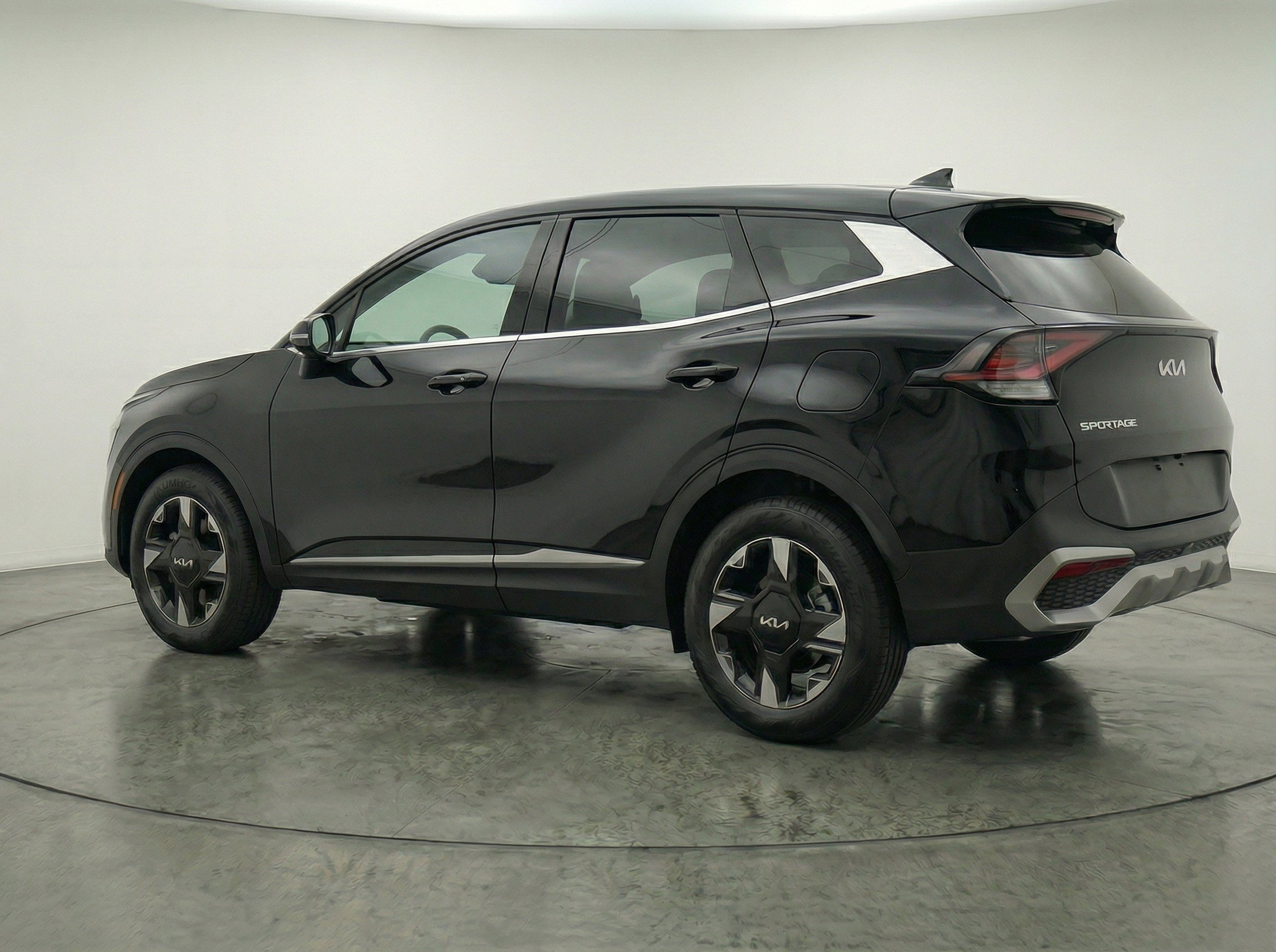 Thumbnail: 2026 Kia Sportage - 6