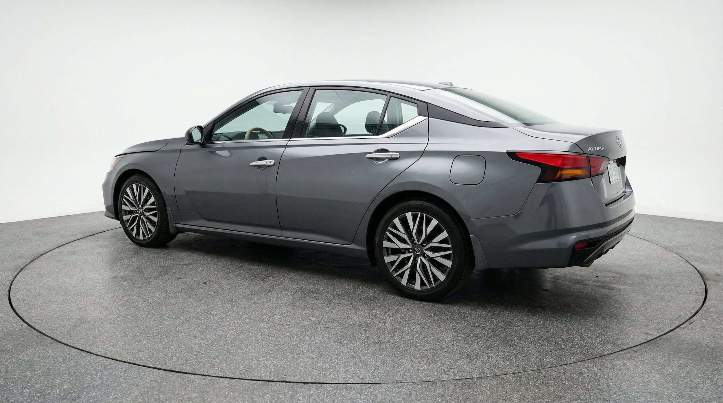 Thumbnail: 2025 Nissan Altima - 6