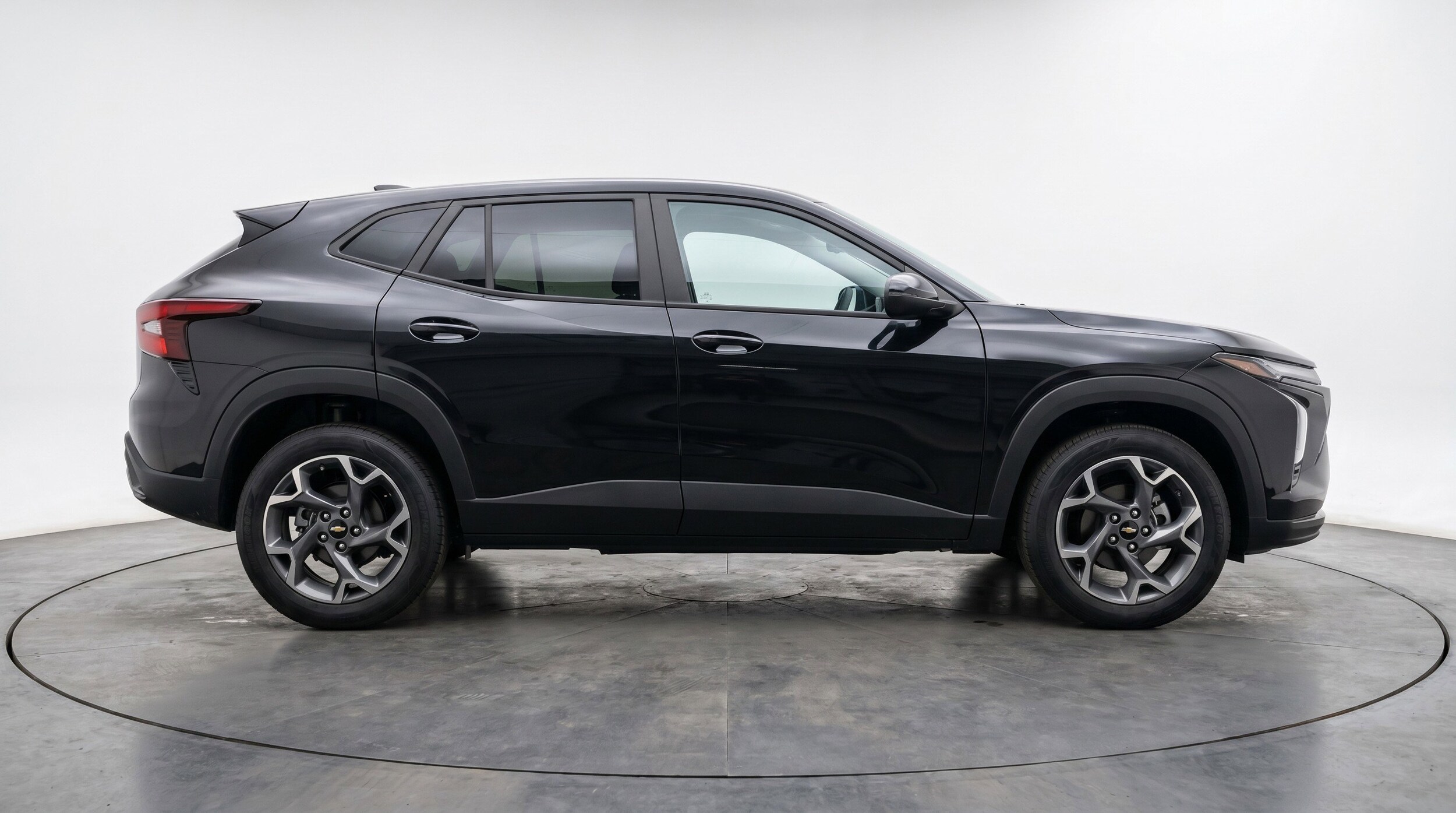 Thumbnail: 2025 Chevrolet Trax - 11