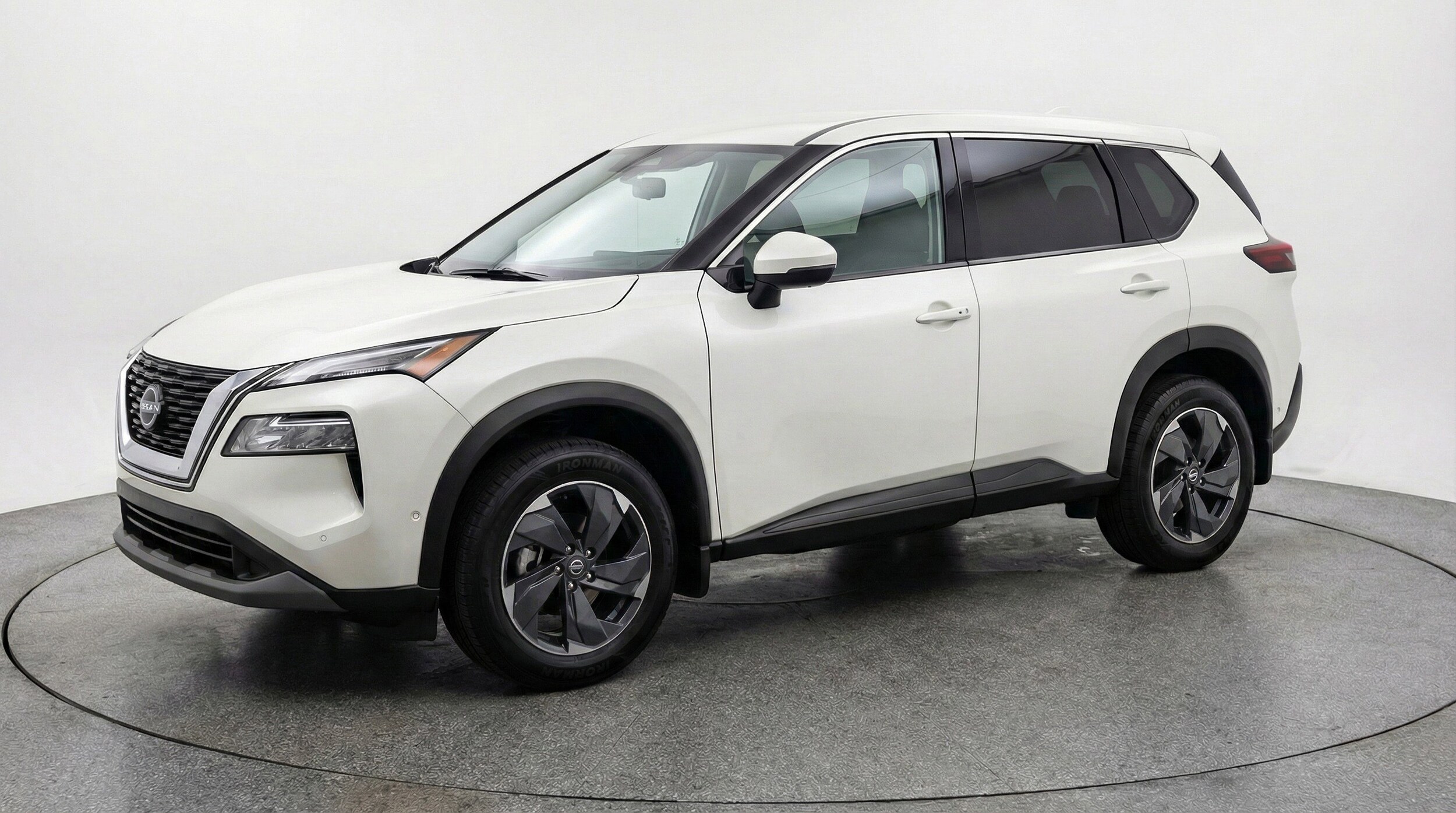 Thumbnail: 2025 Nissan Rogue - 3