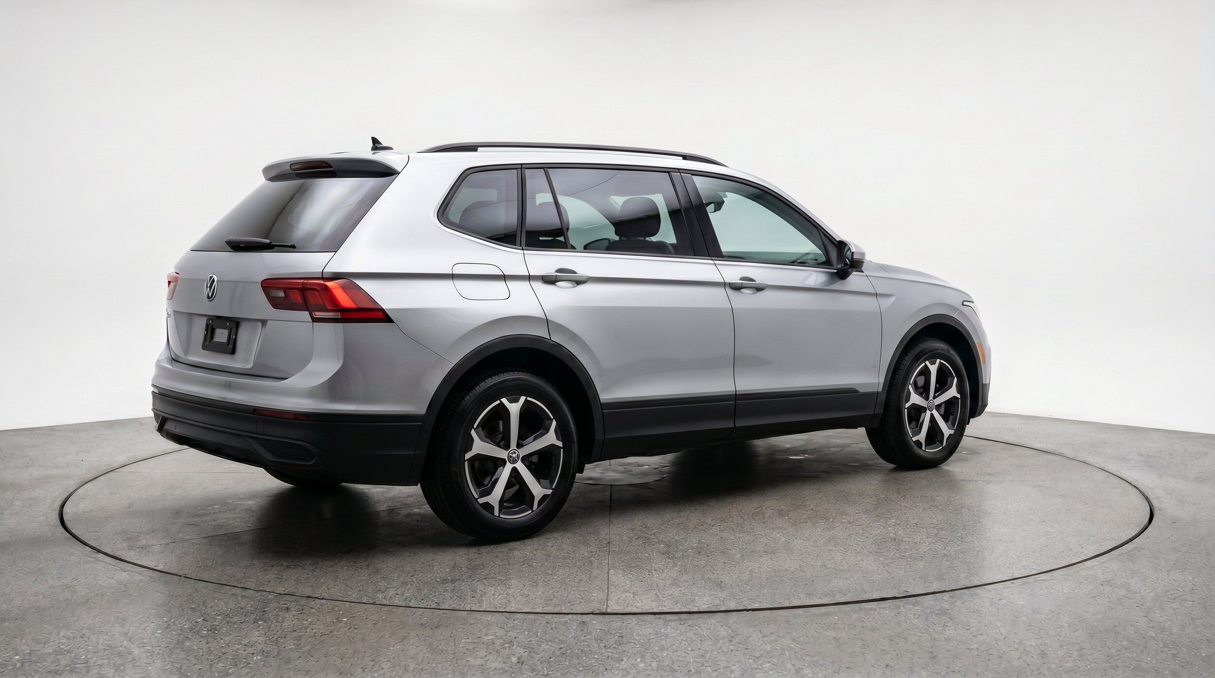 Thumbnail: 2026 Volkswagen Tiguan - 9