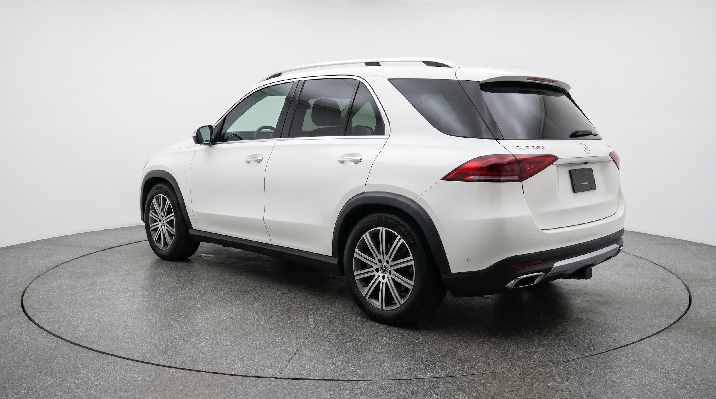 Thumbnail: 2026 Mercedes-Benz GLE - 6