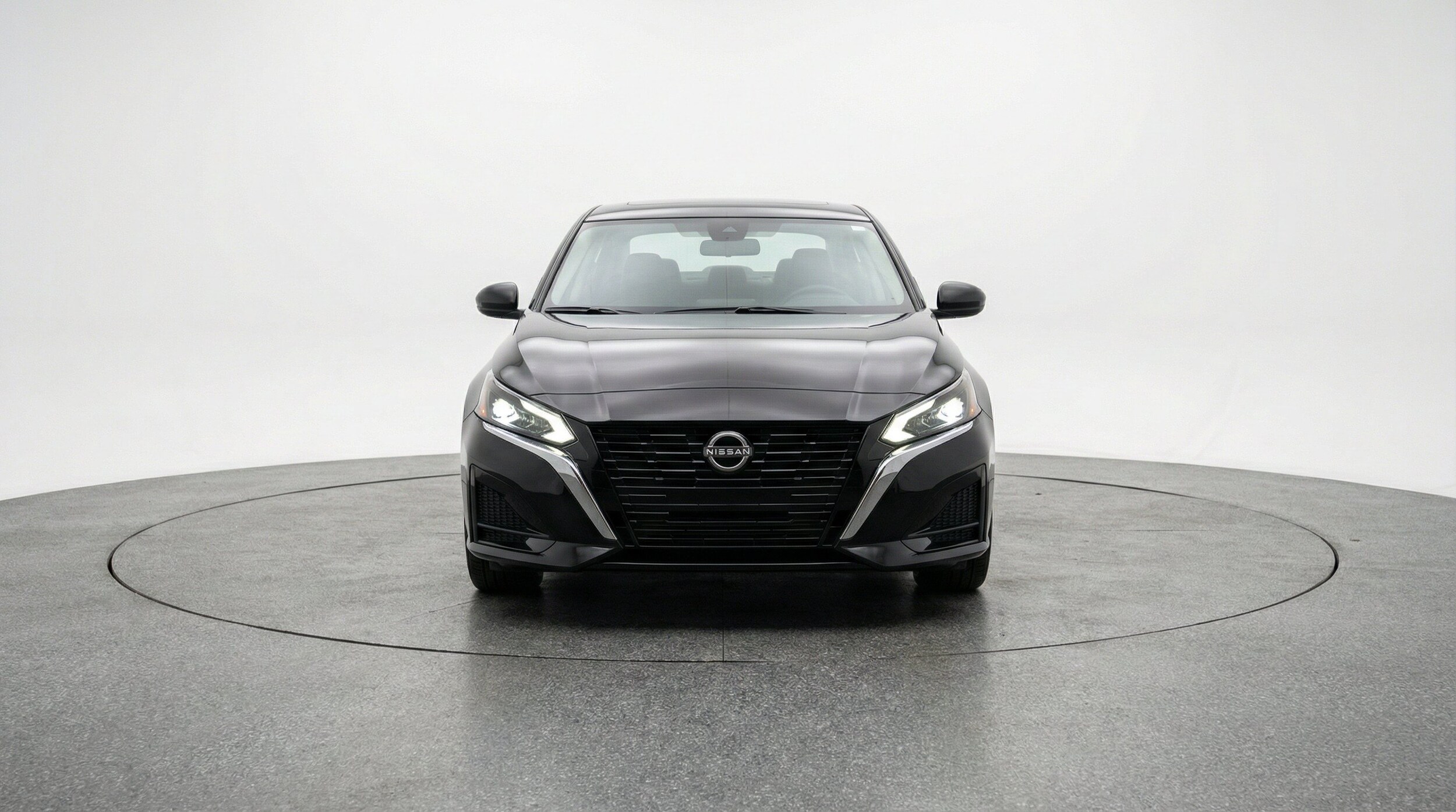 Thumbnail: 2025 Nissan Altima - 2