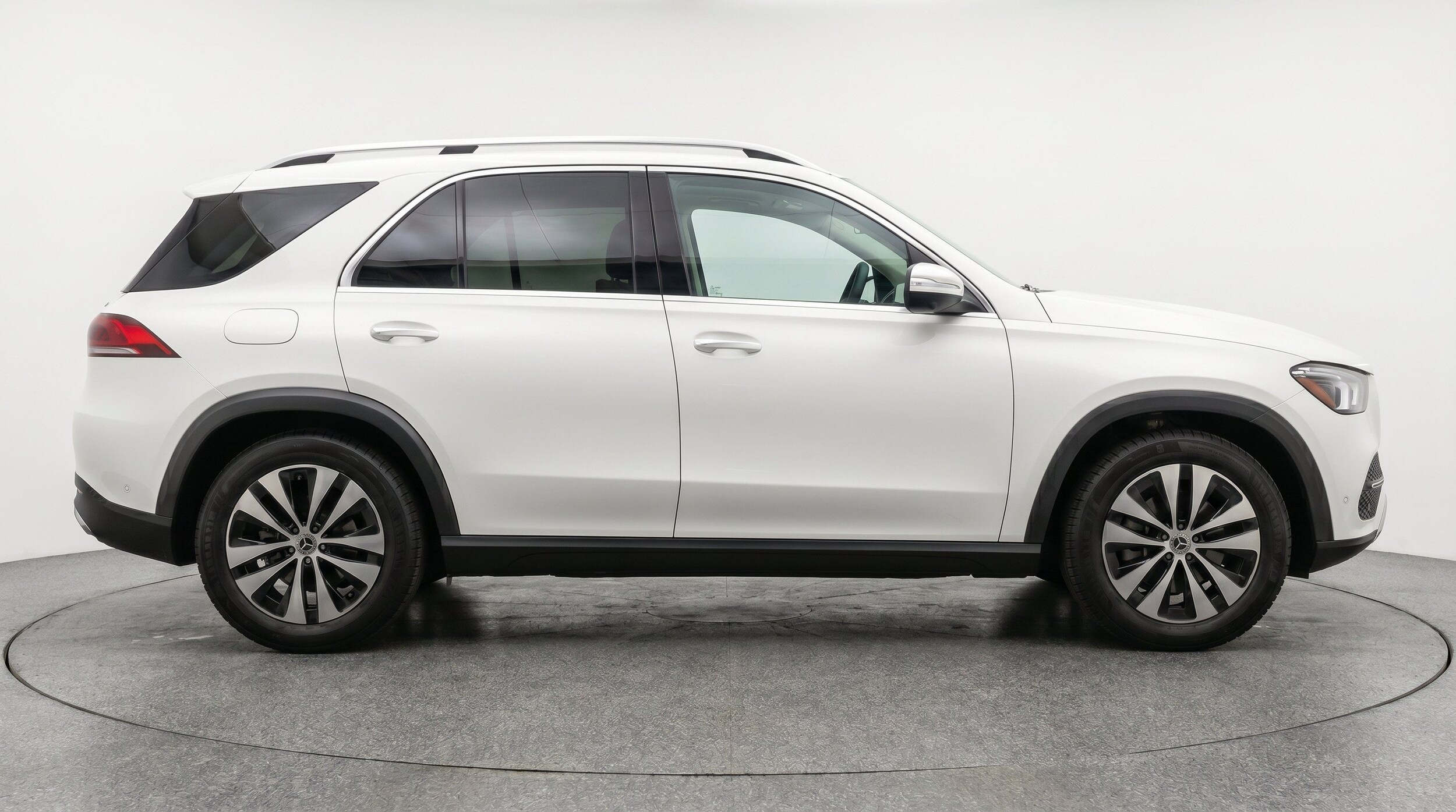 Thumbnail: 2026 Mercedes-Benz GLE - 11